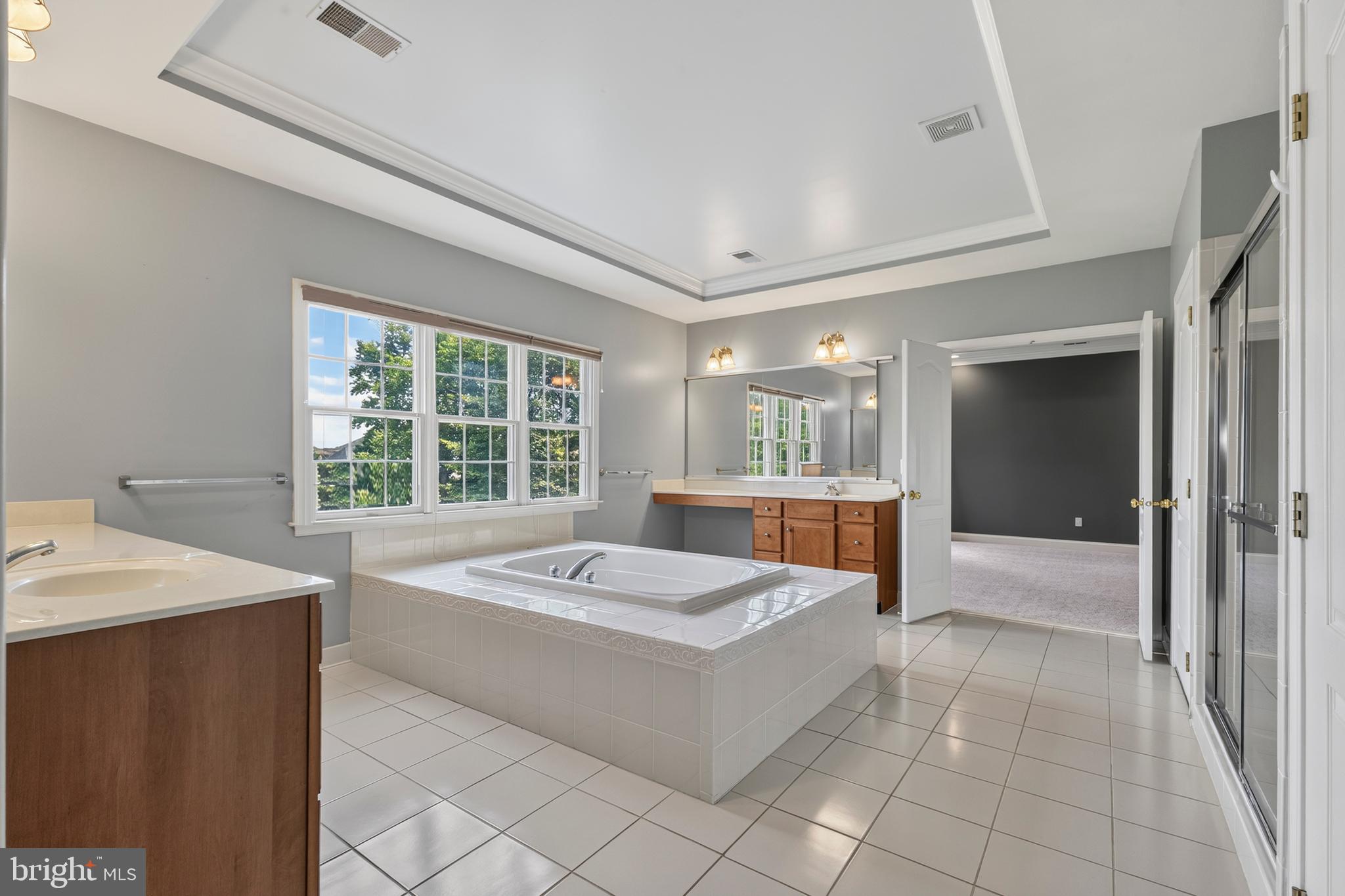 BROOKSIDE - Residential