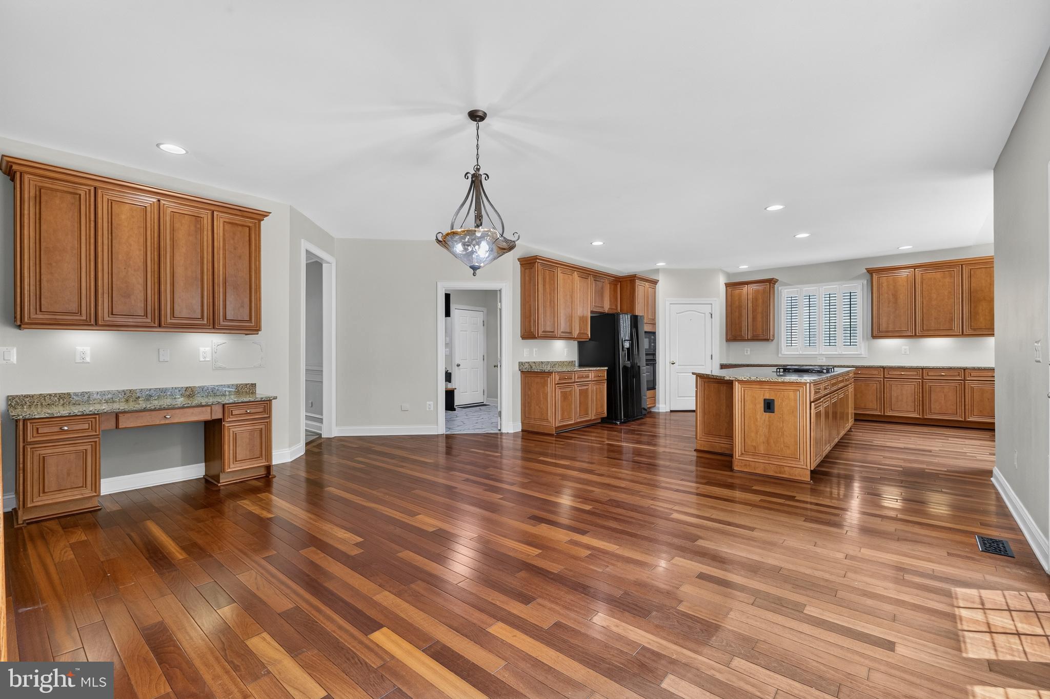 BROOKSIDE - Residential