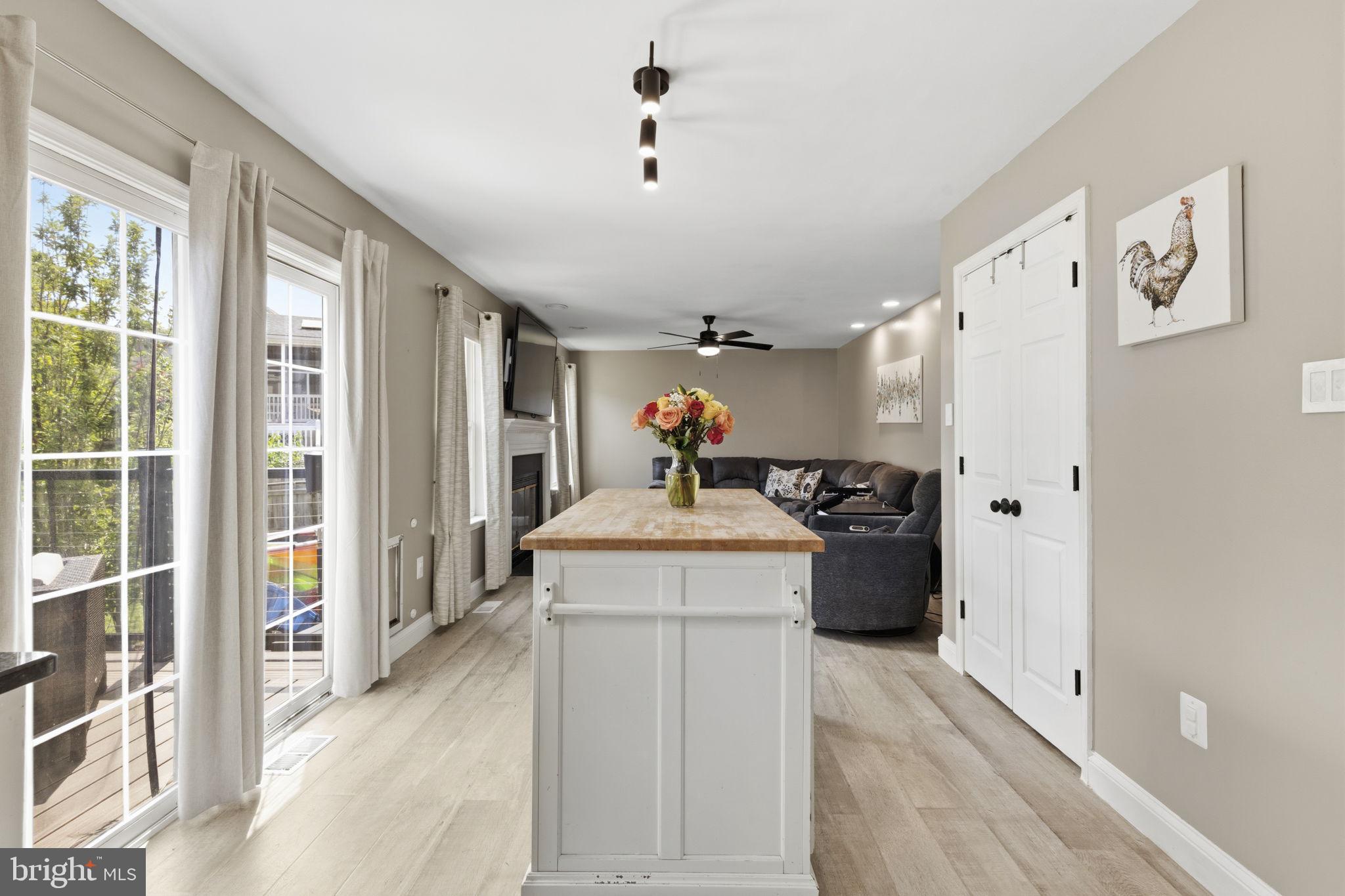 HARFORD TOWN - Residential
