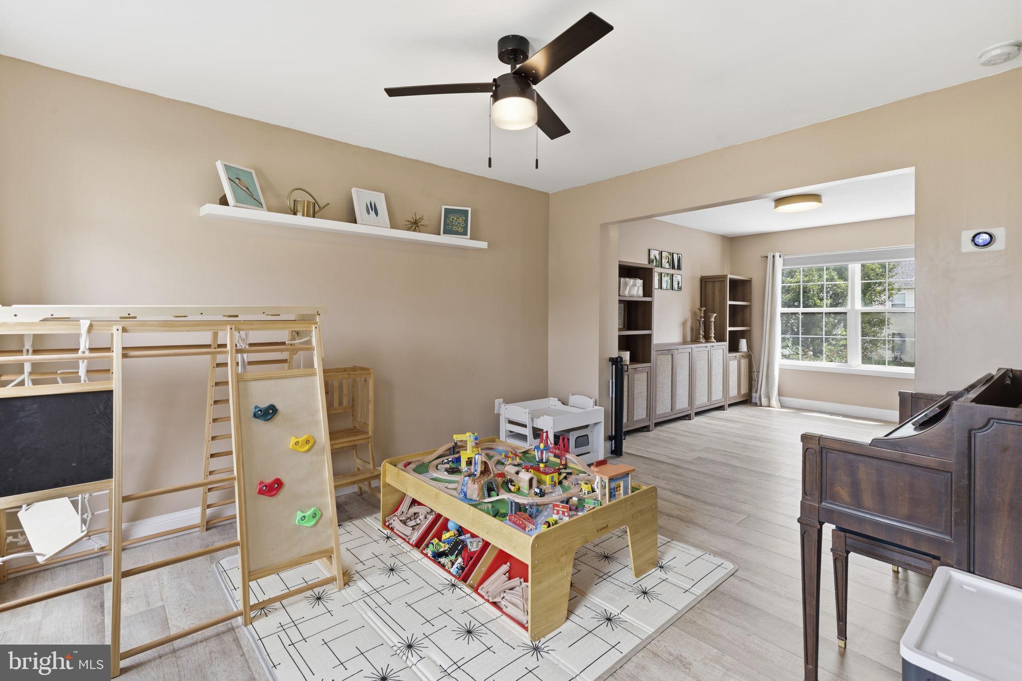 HARFORD TOWN - Residential