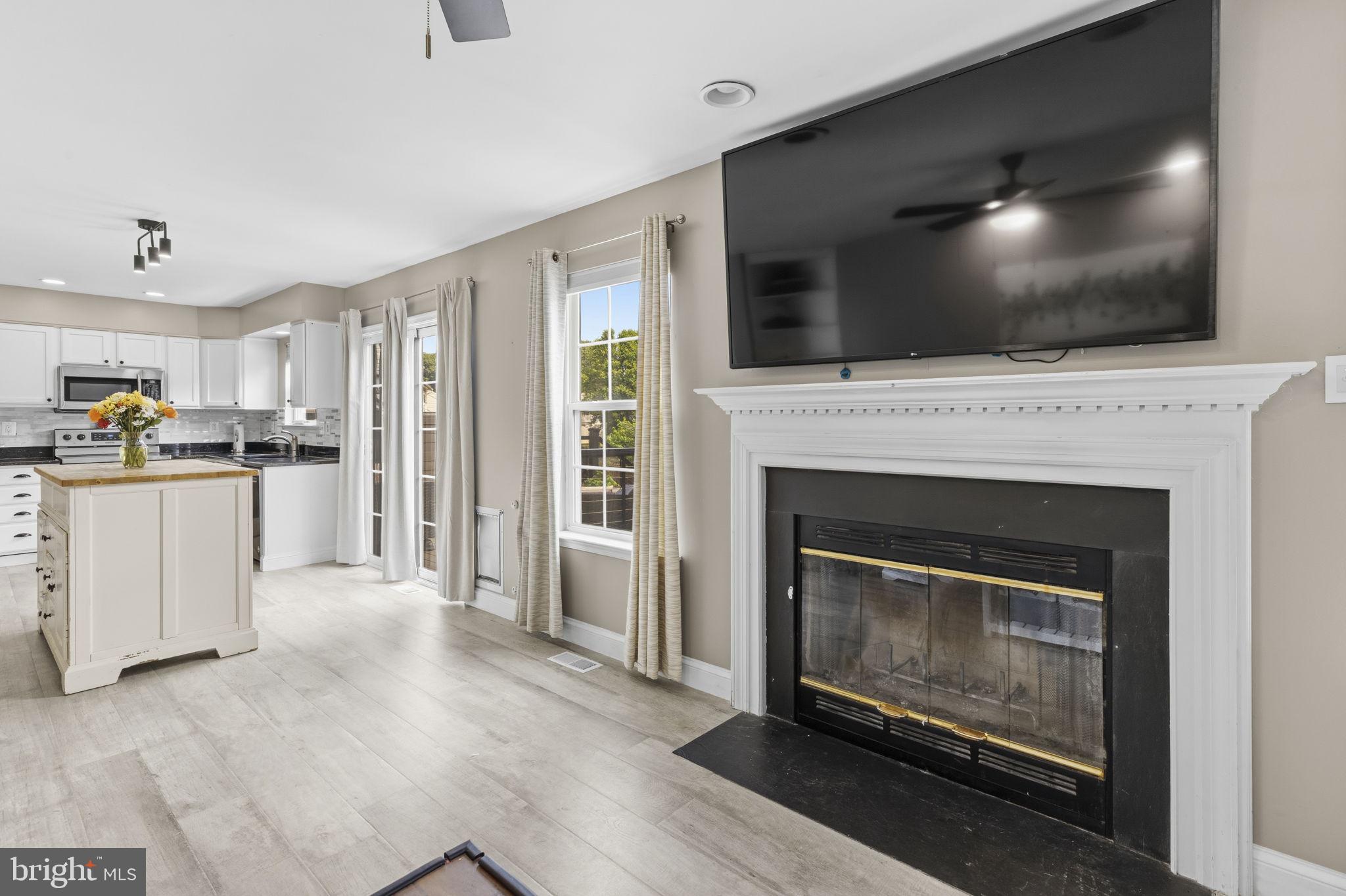 HARFORD TOWN - Residential