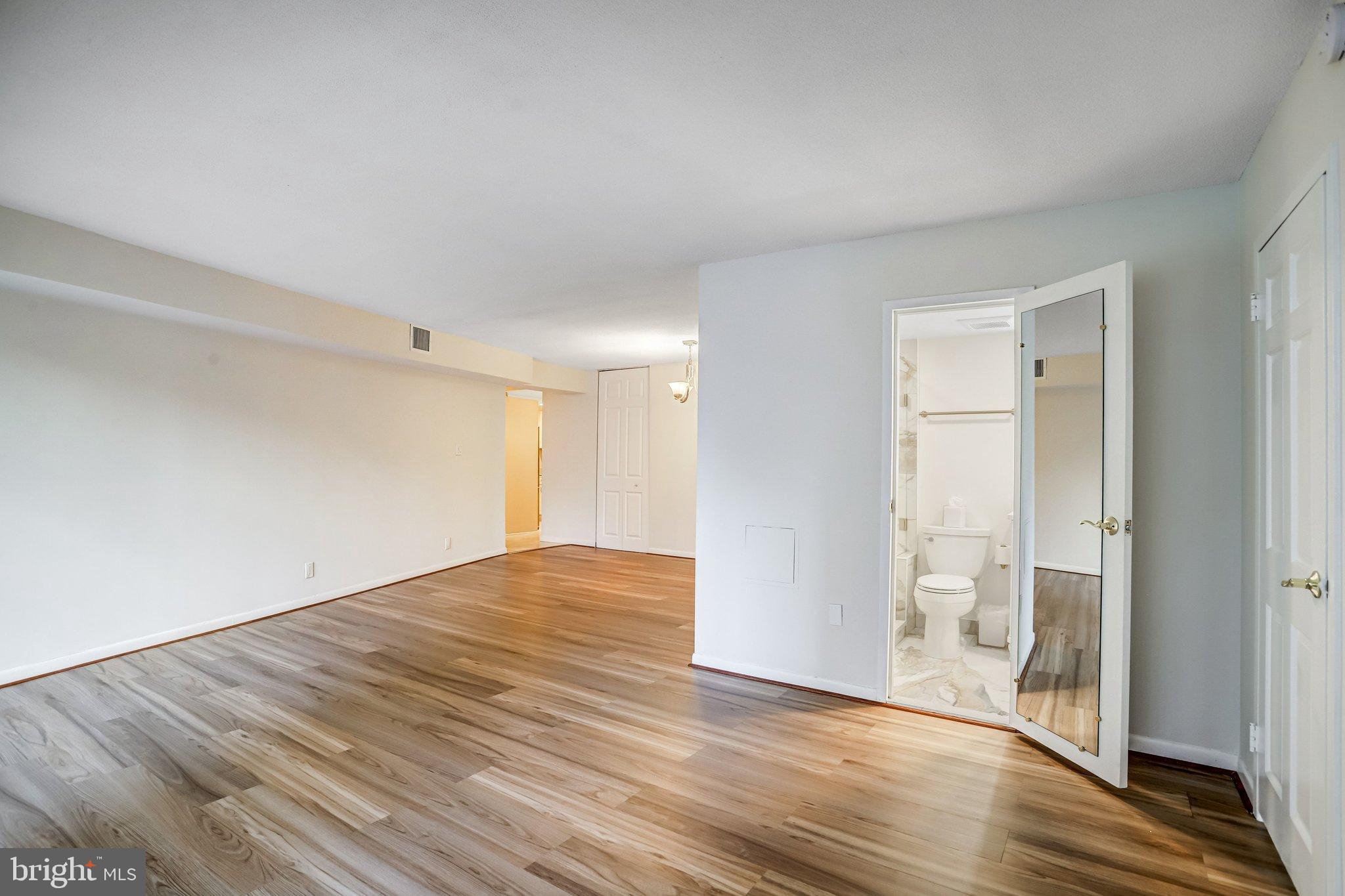 THE ELIZABETH - Residential