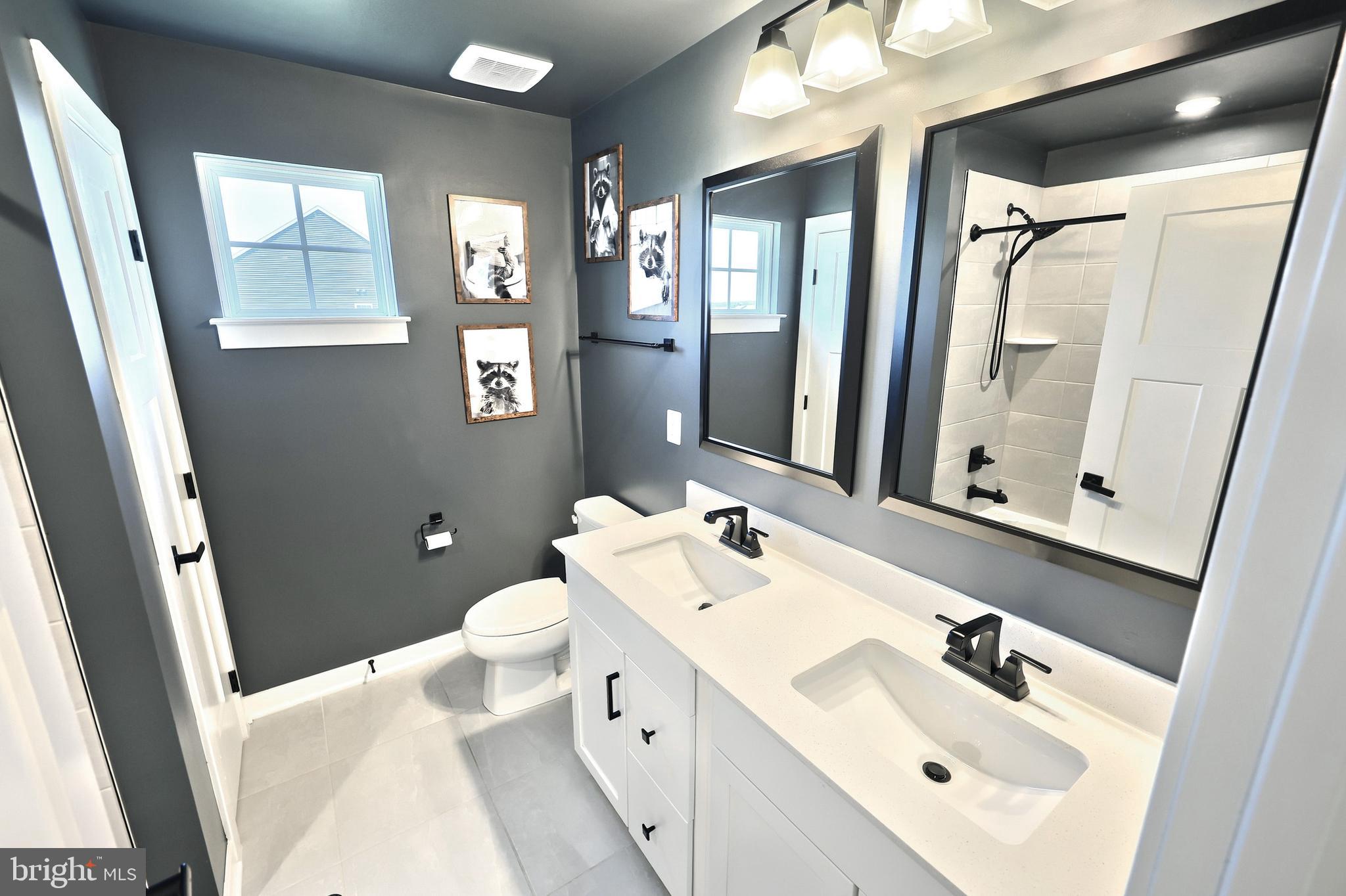 HIGH POINTE - Residential