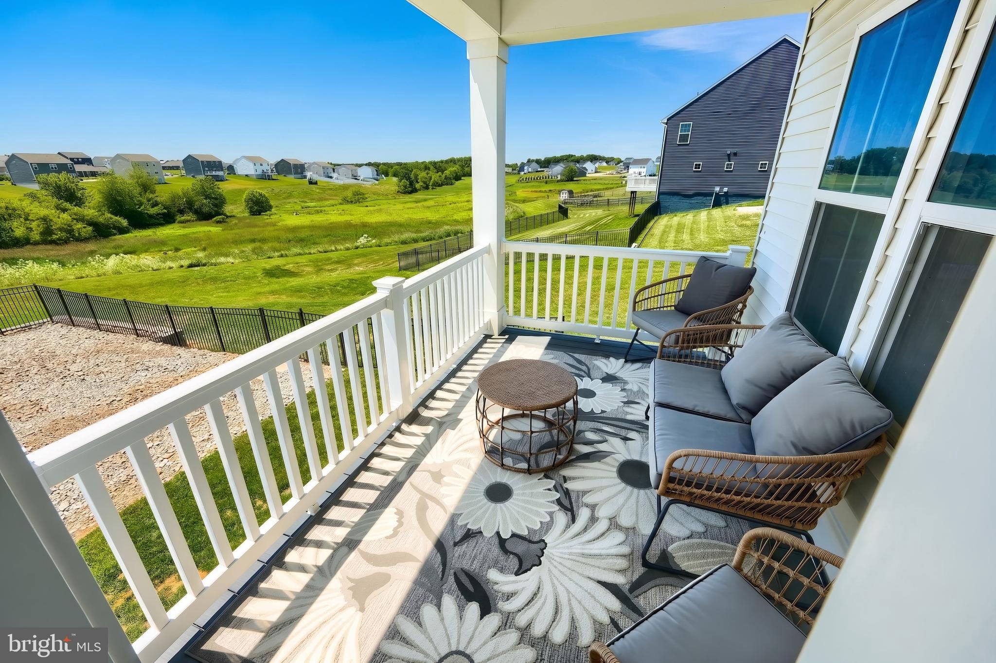 HIGH POINTE - Residential