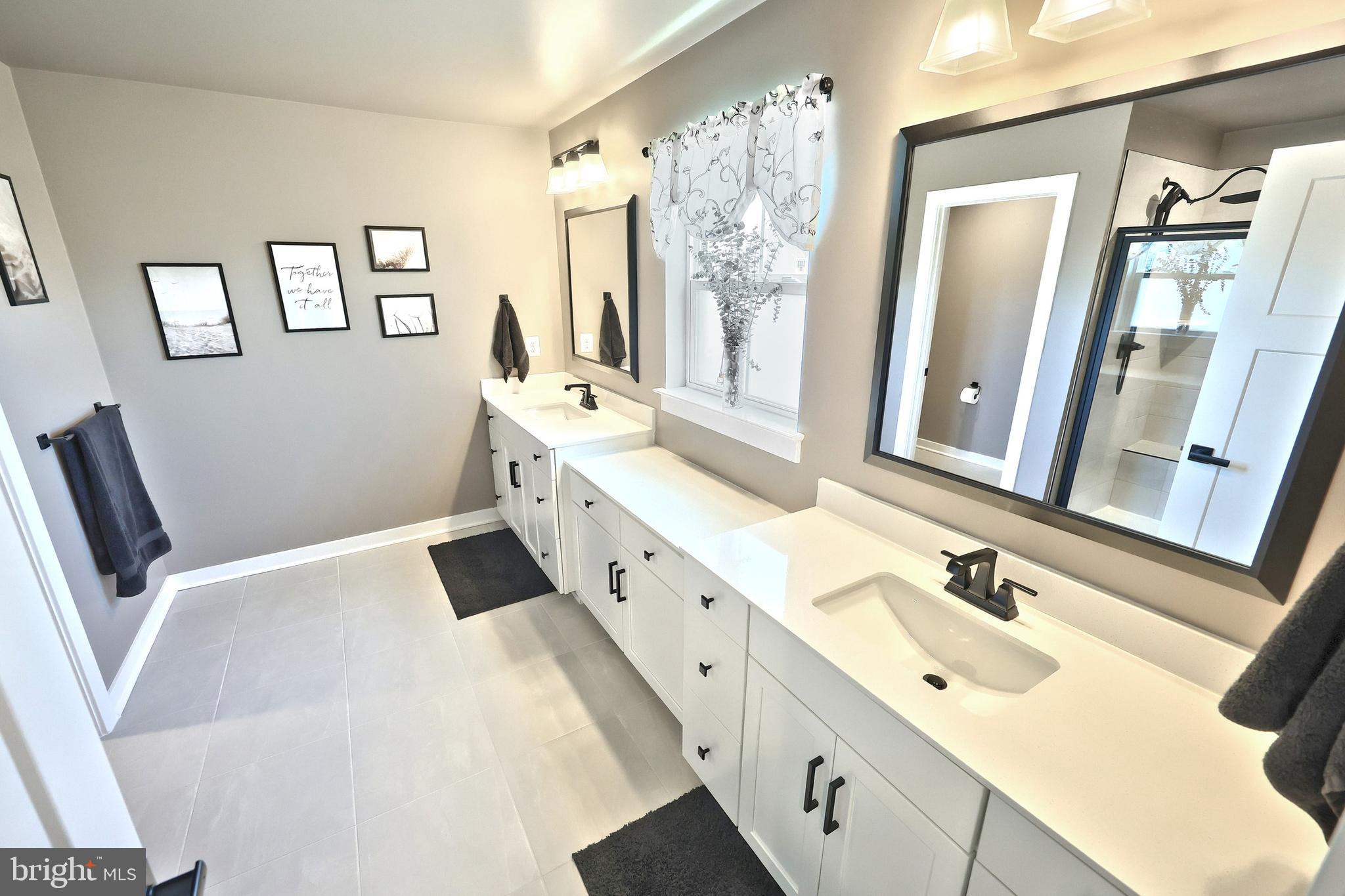 HIGH POINTE - Residential
