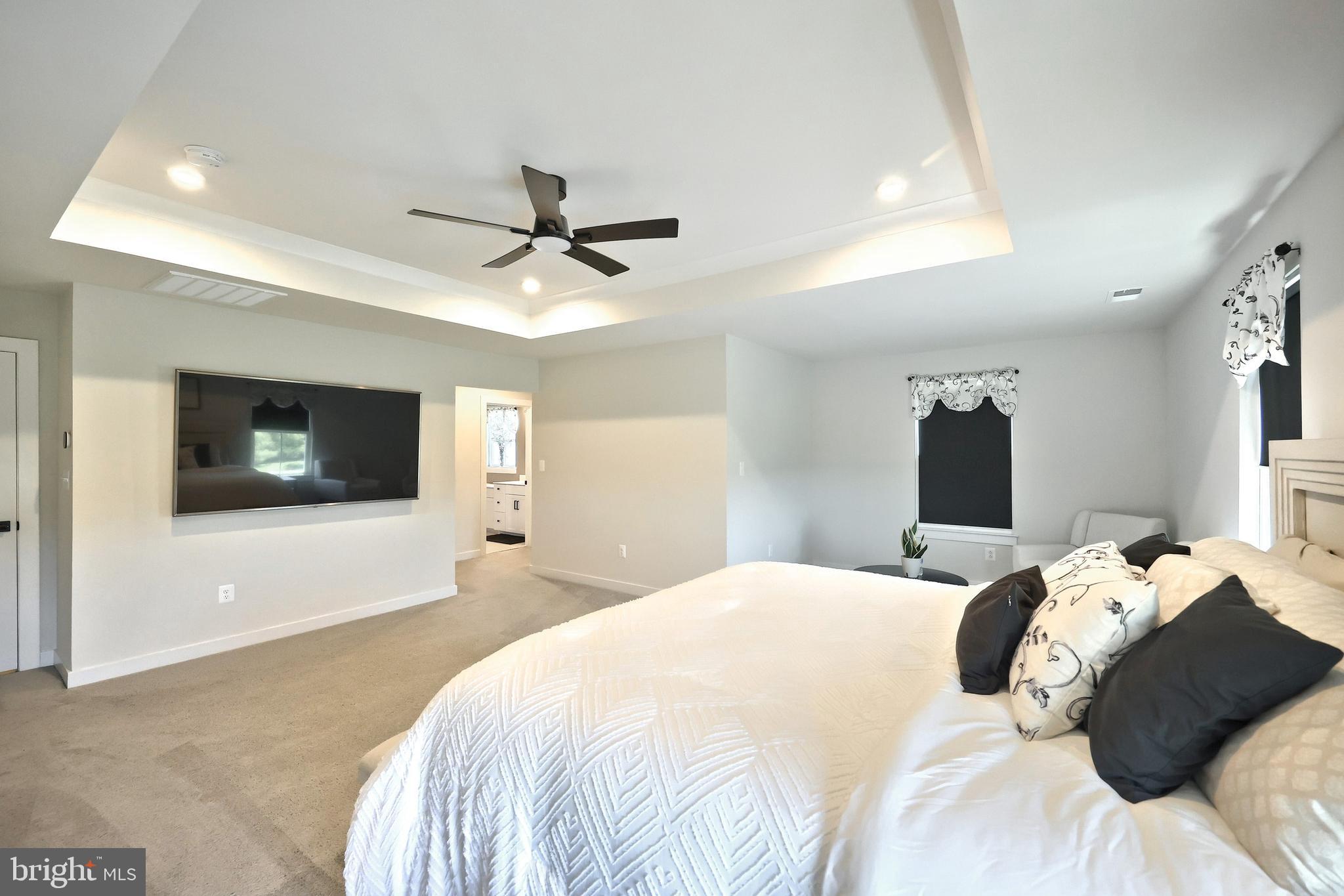 HIGH POINTE - Residential
