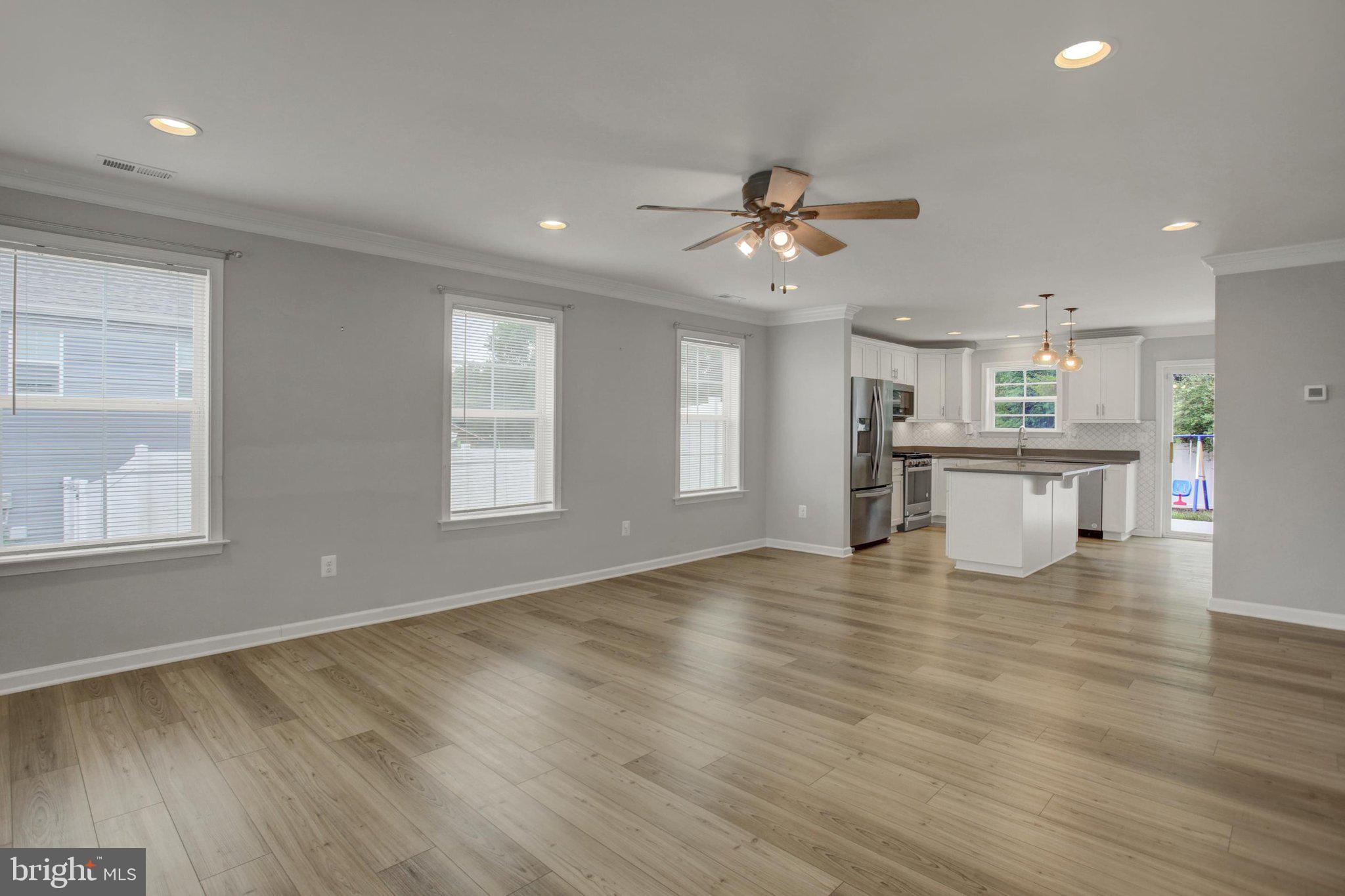 CHESTERFIELD - Residential