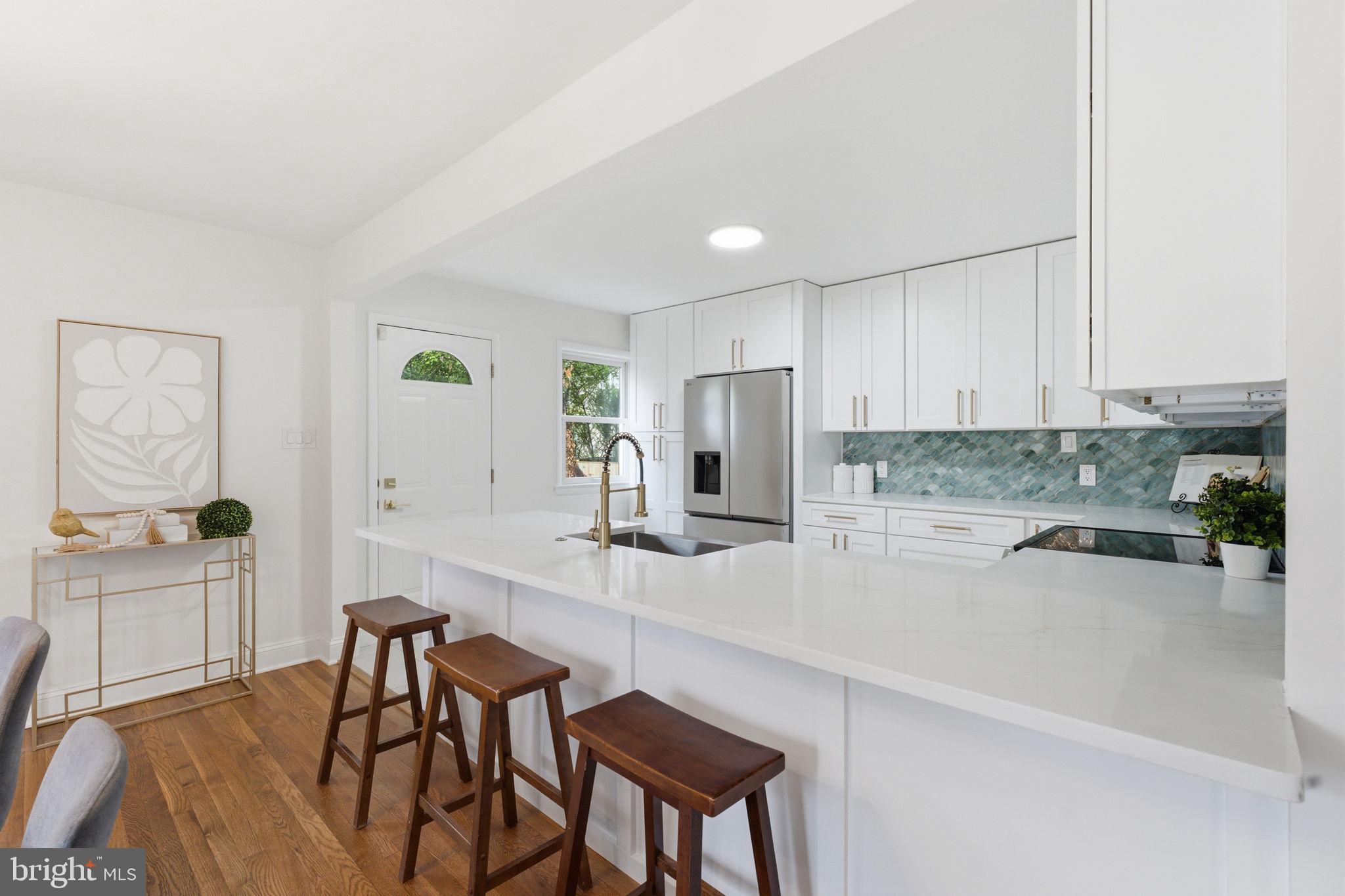 KENT GARDENS - Residential