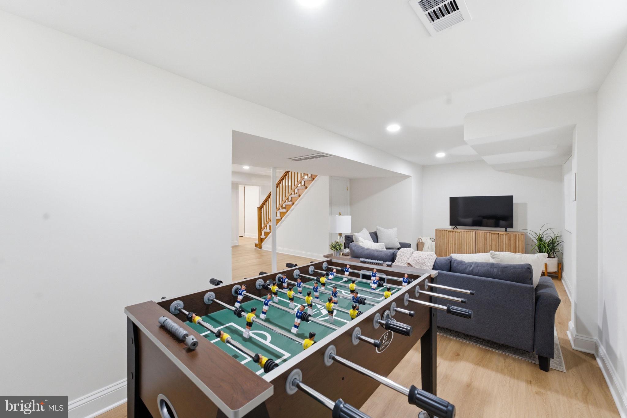 KENT GARDENS - Residential