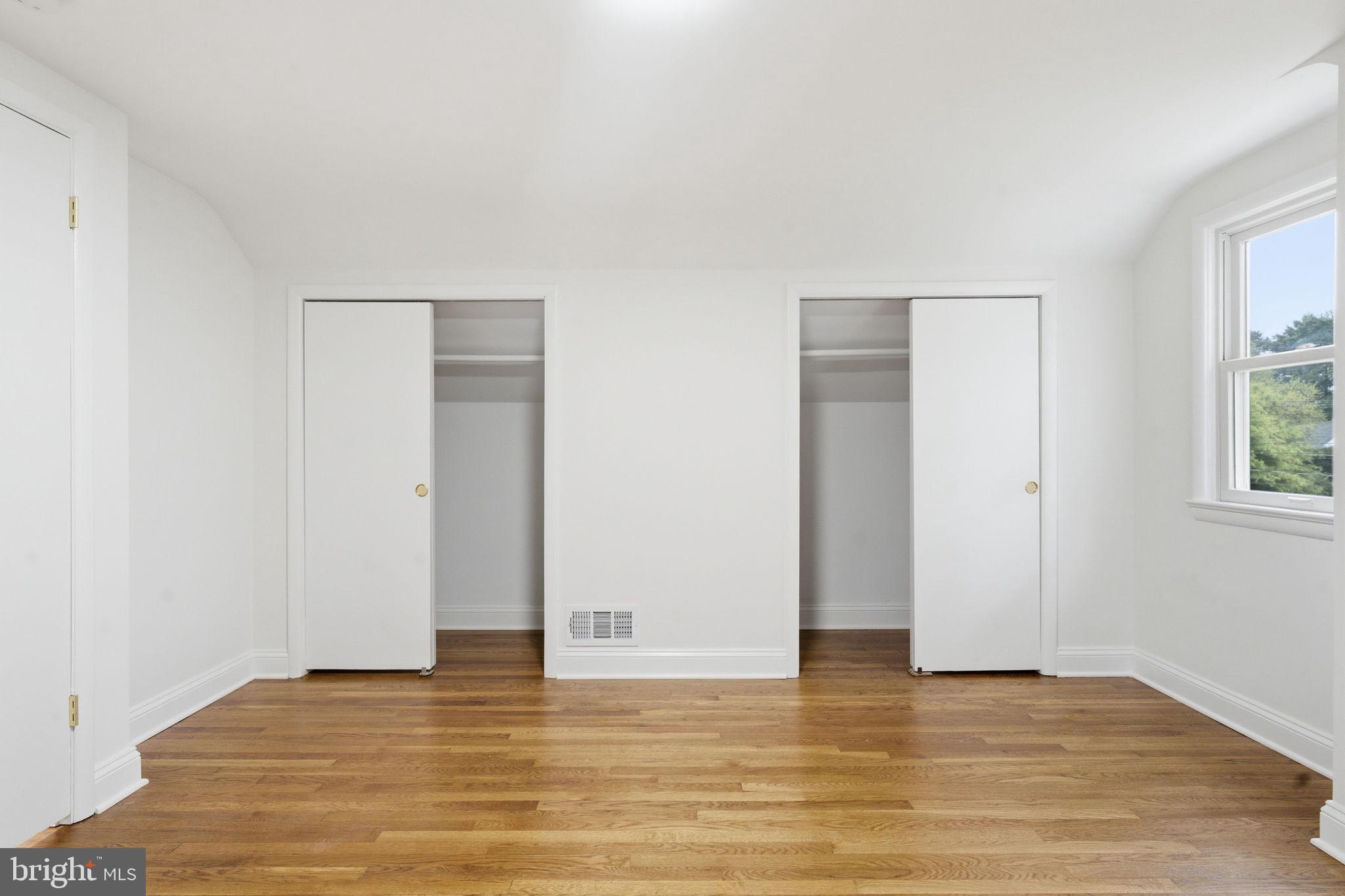 KENT GARDENS - Residential