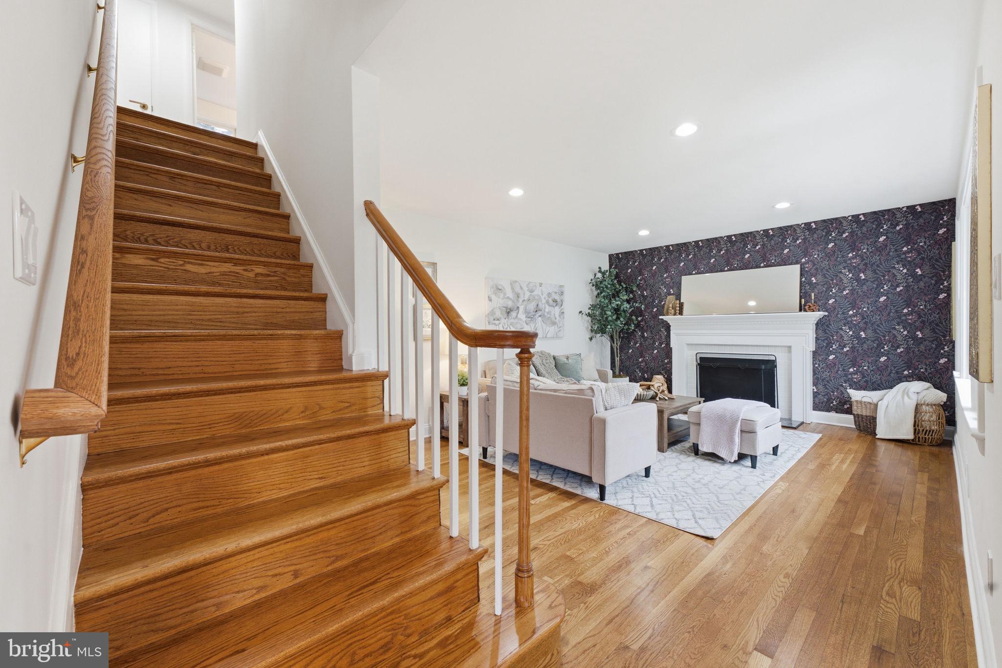 KENT GARDENS - Residential