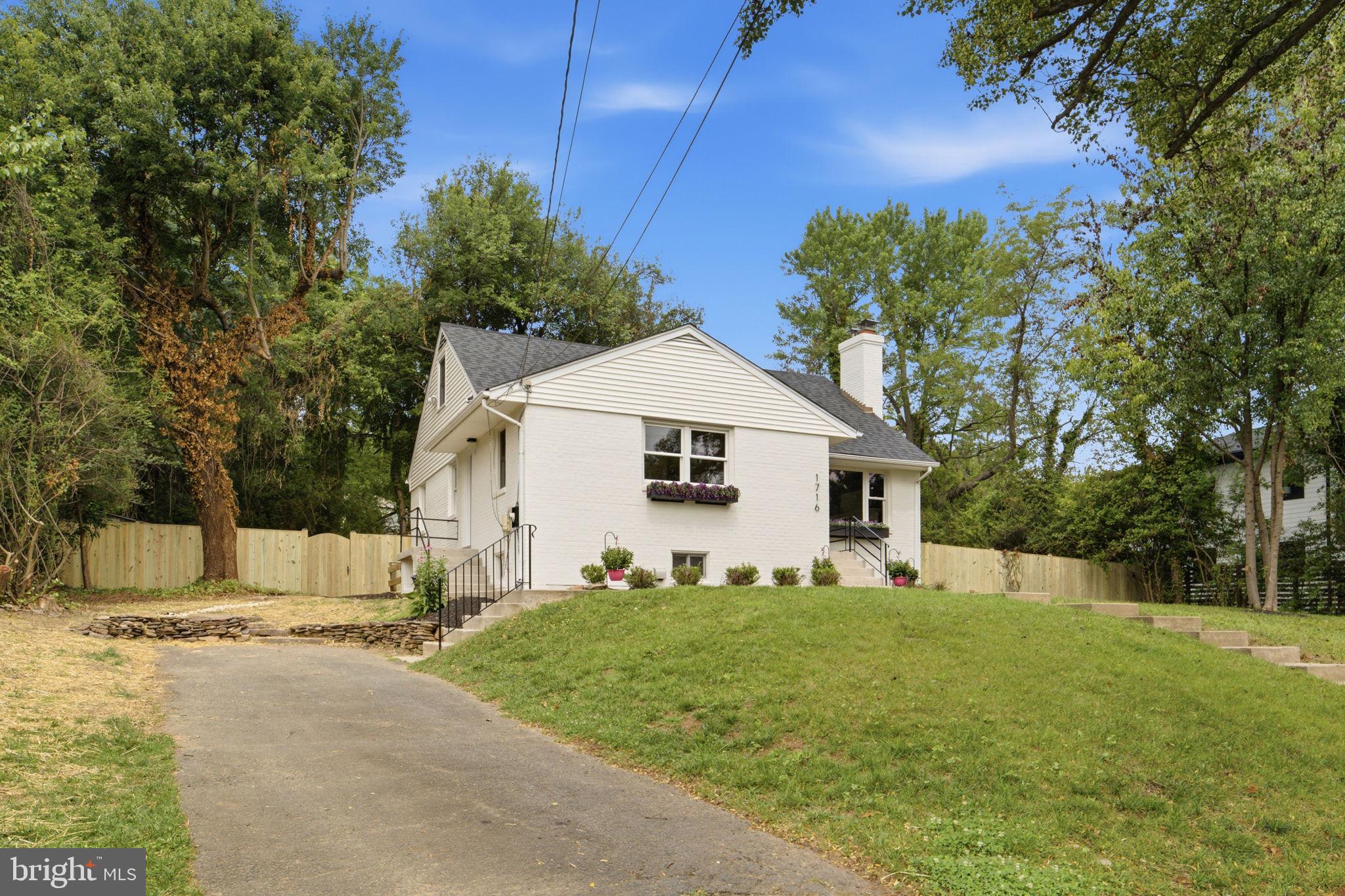 KENT GARDENS - Residential