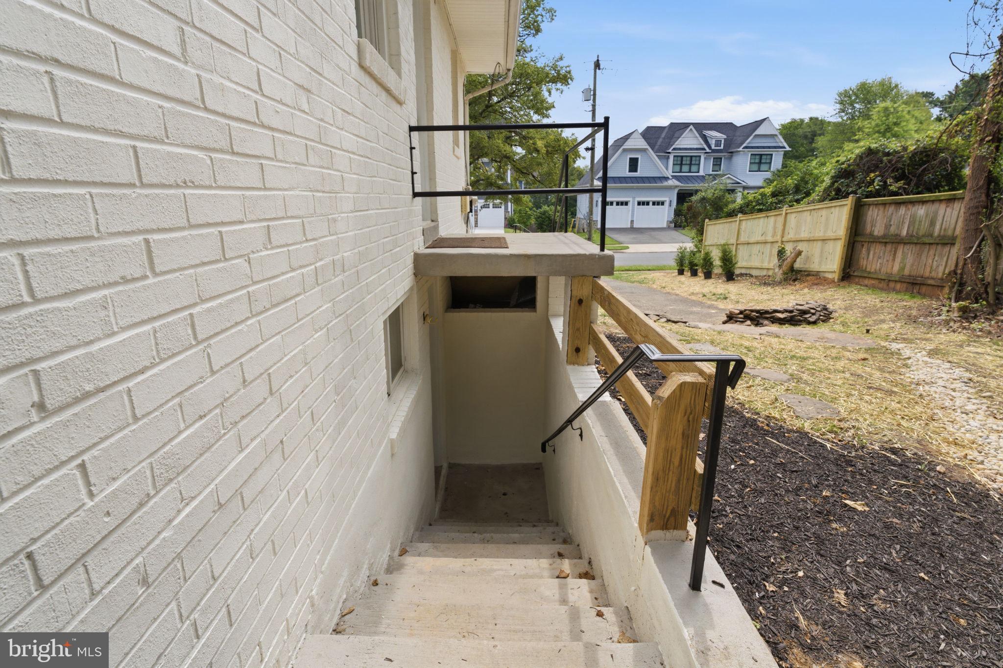 KENT GARDENS - Residential