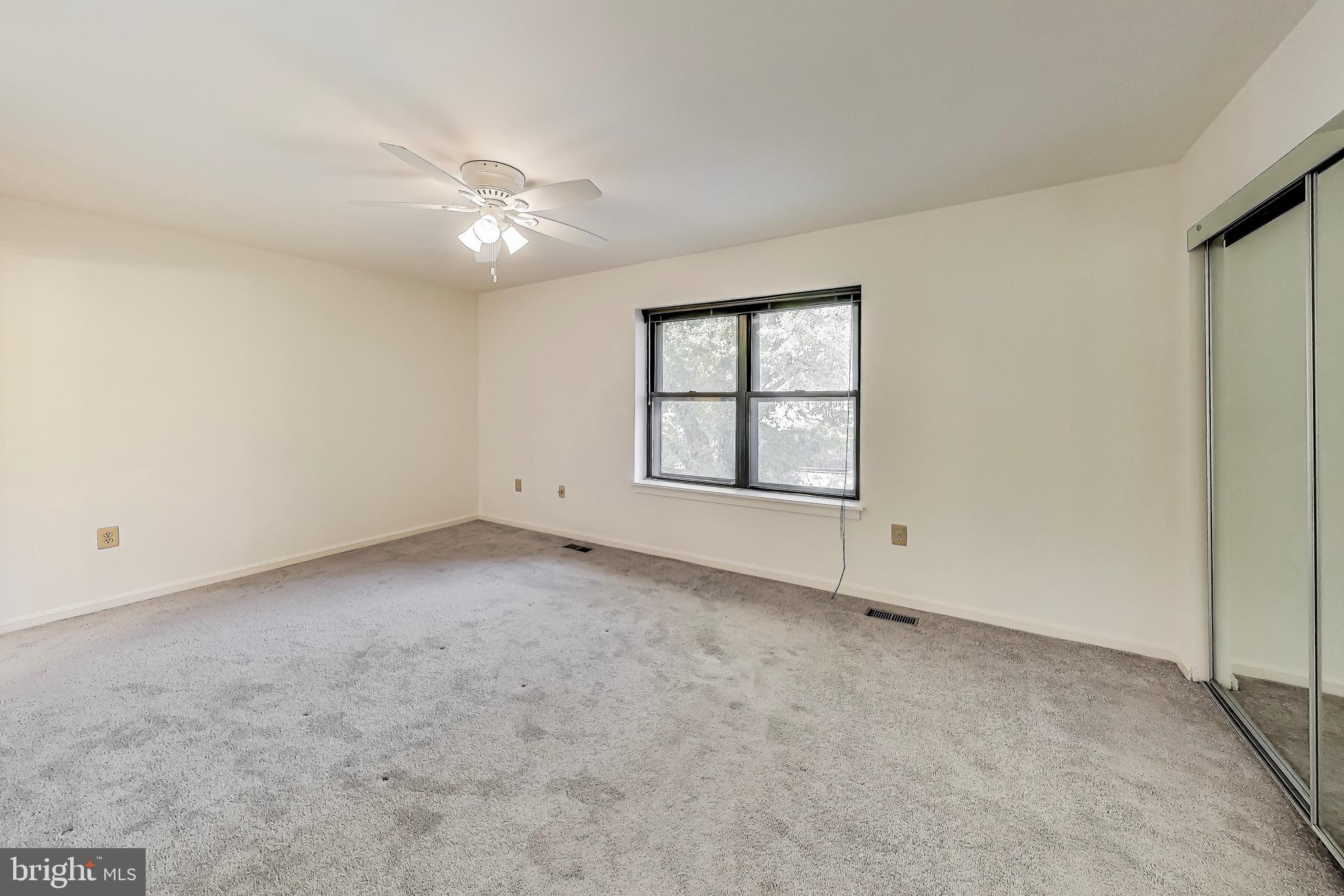 BRISTOL SQUARE - Residential