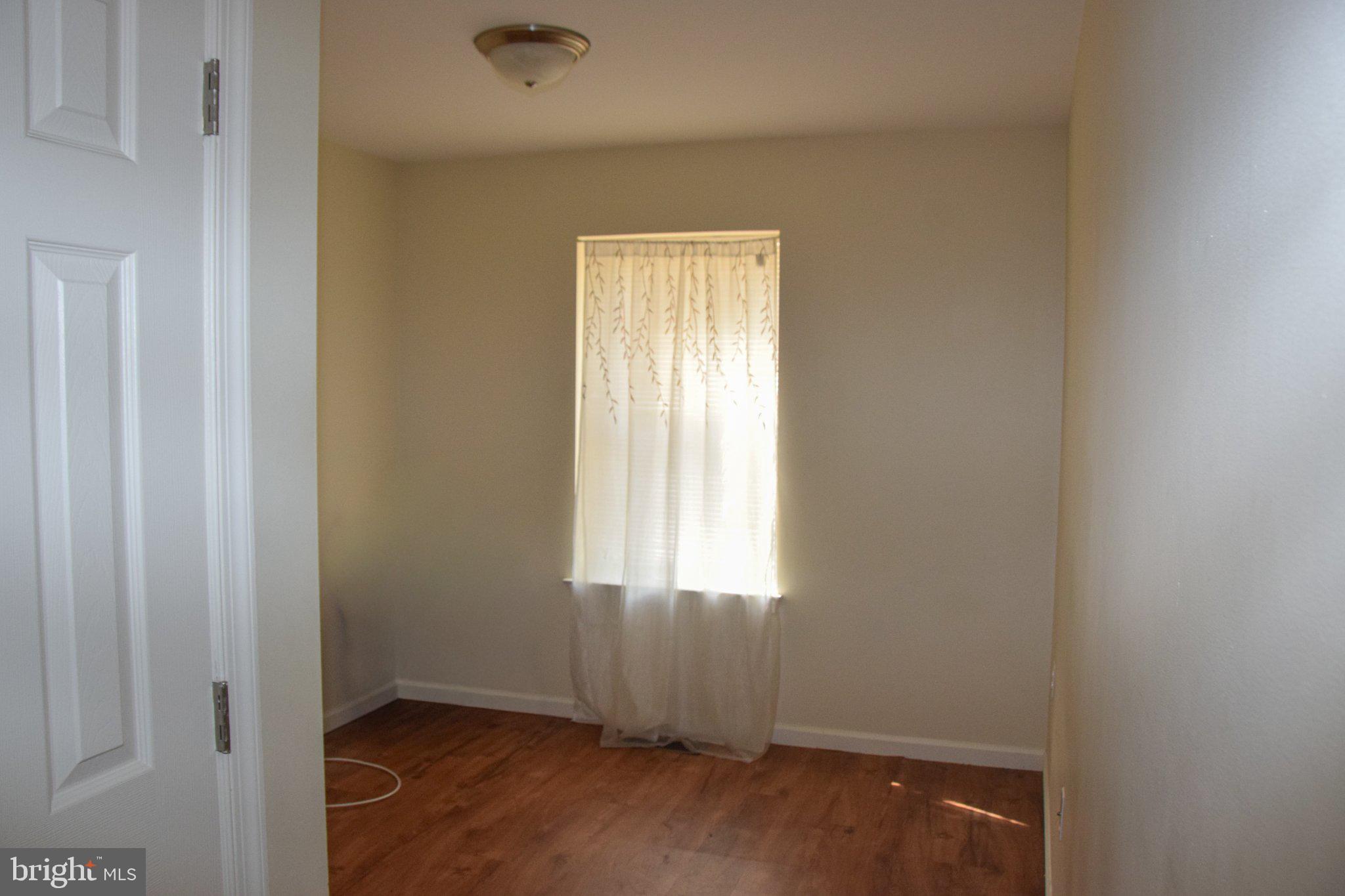MILL CREEK - Residential