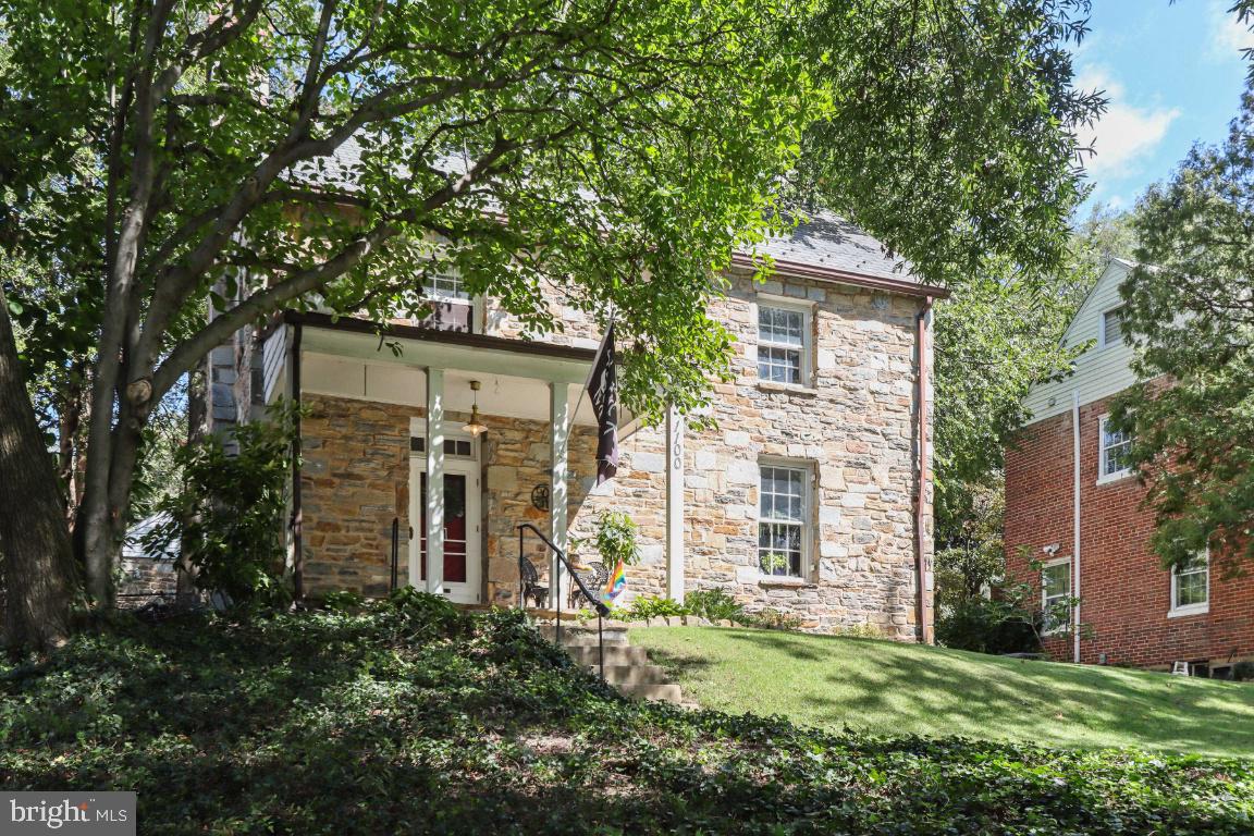 ORIGINAL NORTHWOOD - Residential