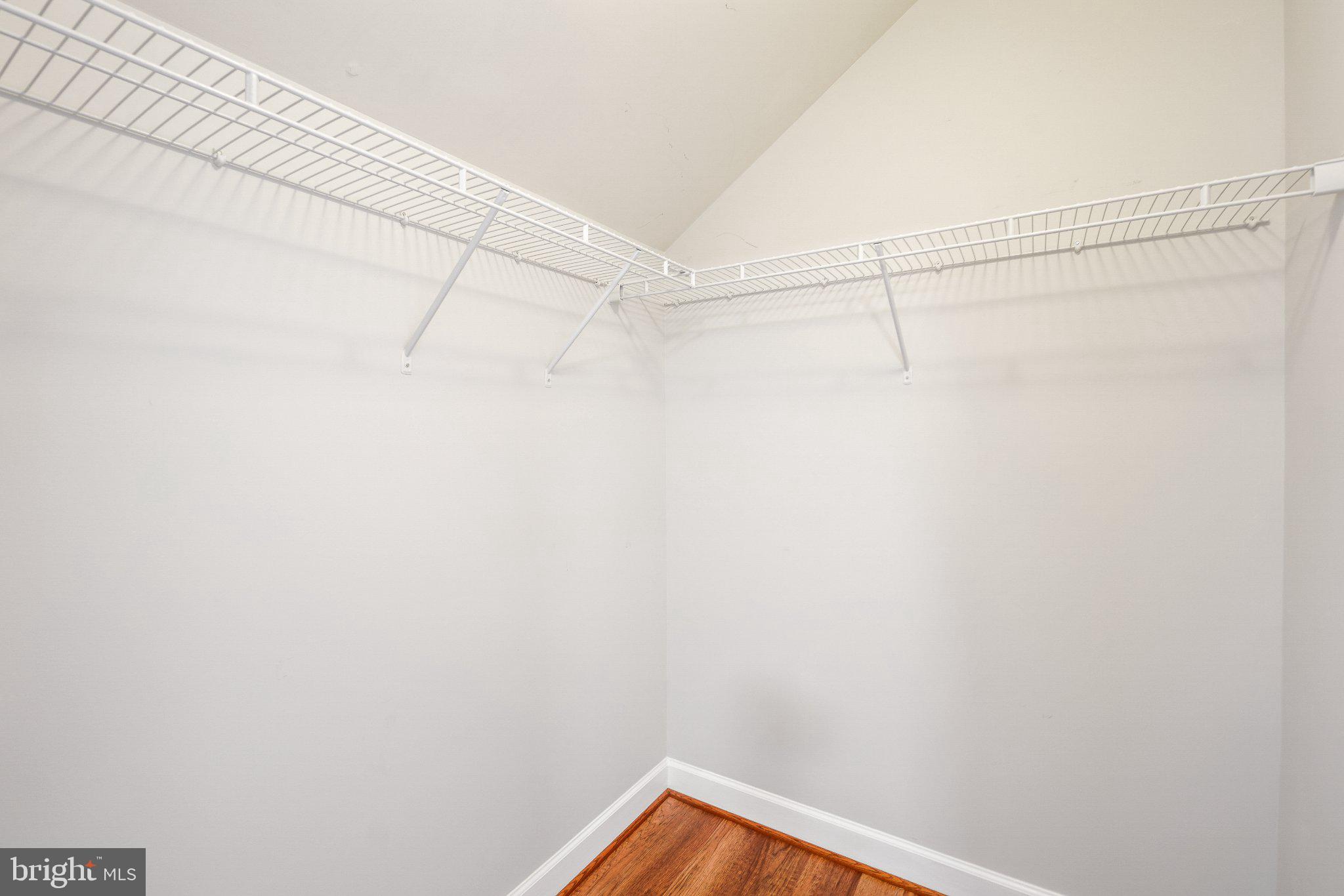 HIDDEN CREEK - Residential Lease
