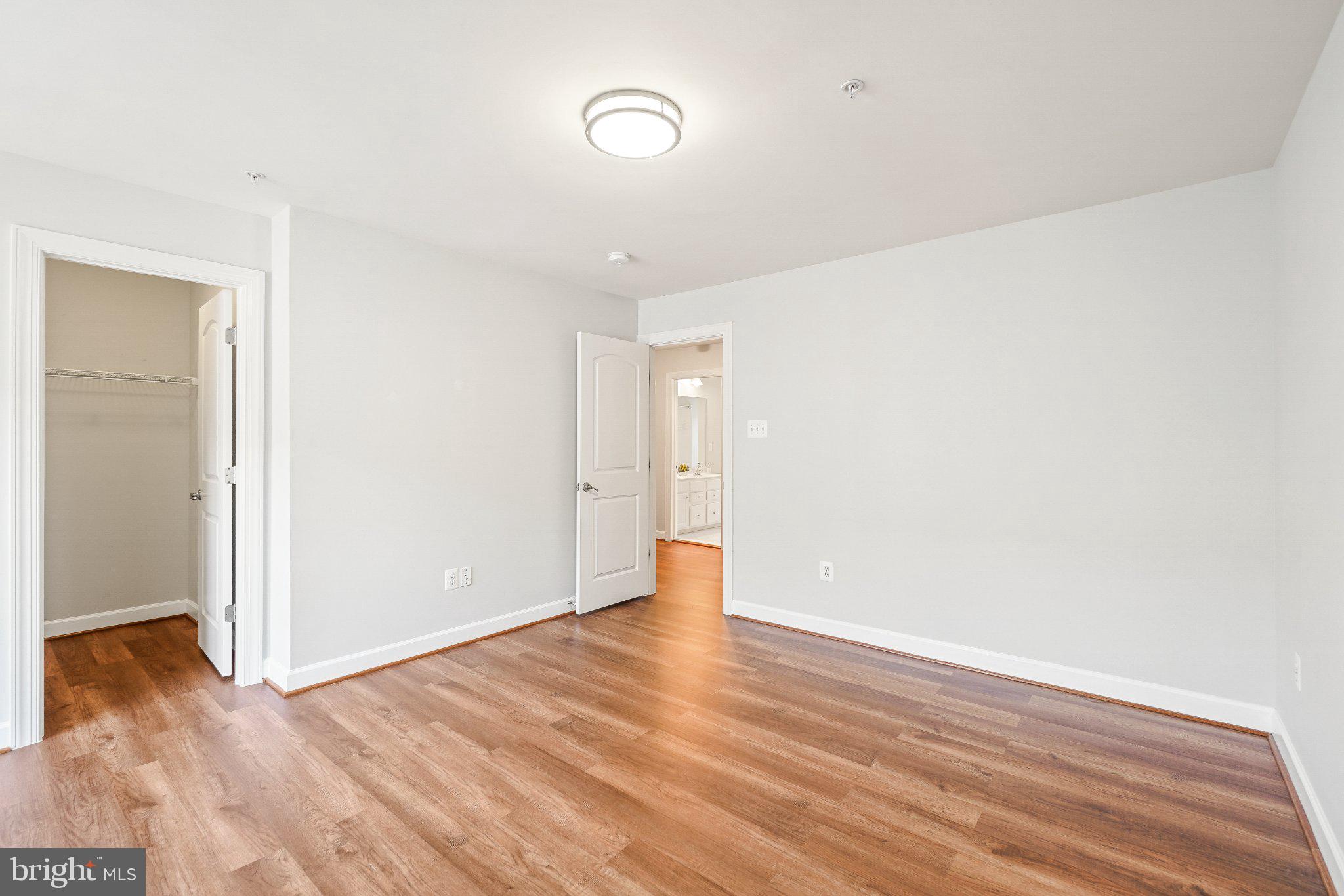 HIDDEN CREEK - Residential Lease