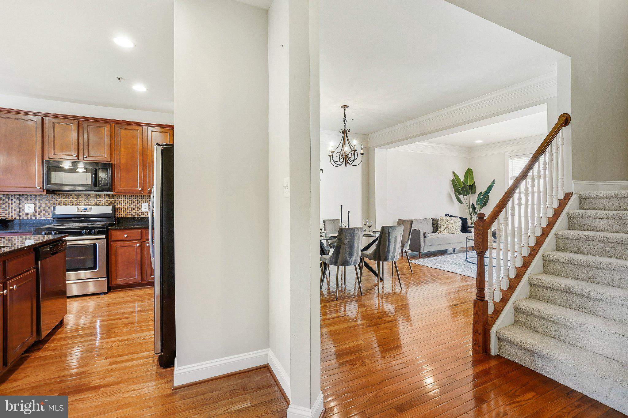 HIDDEN CREEK - Residential Lease