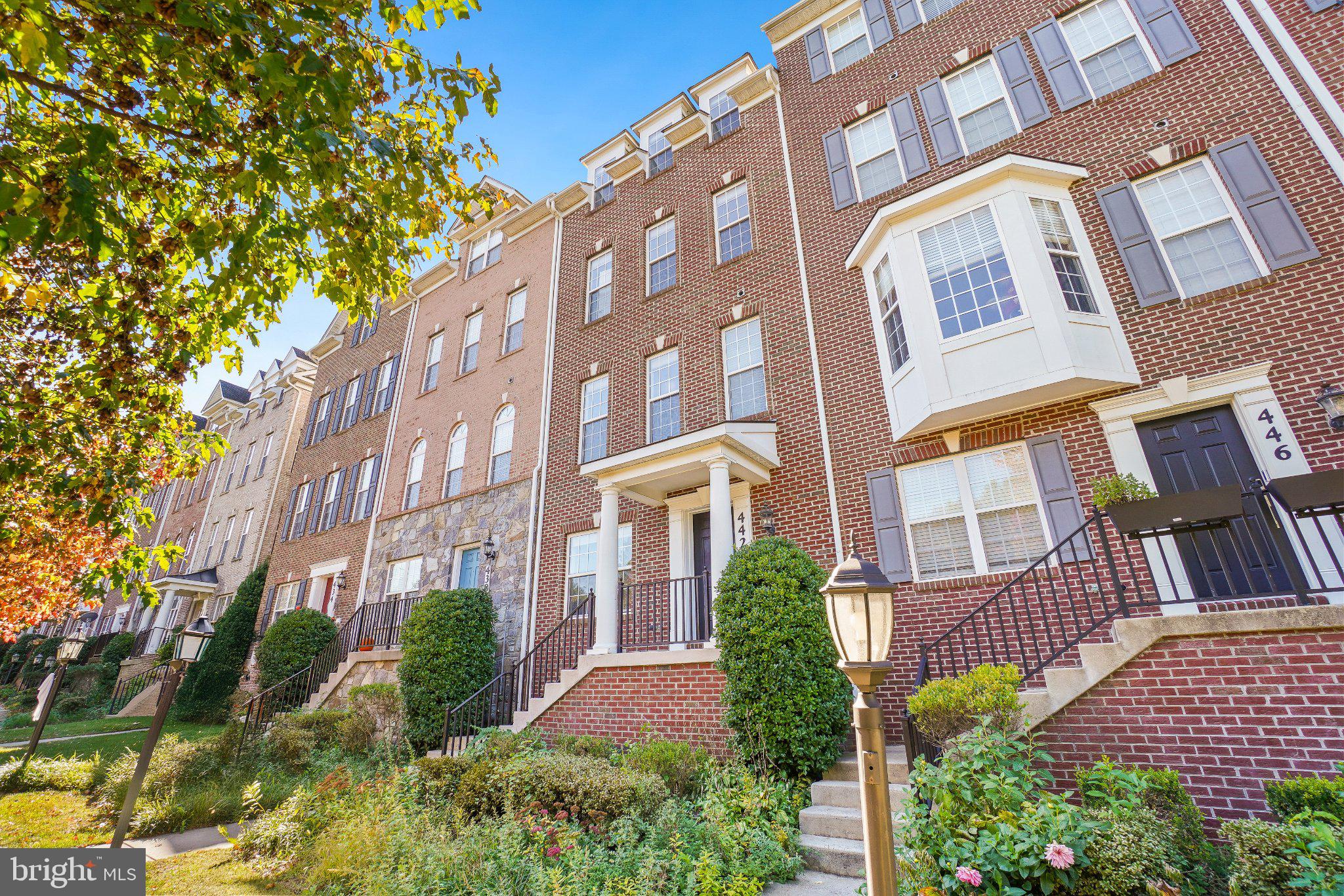 HIDDEN CREEK - Residential Lease