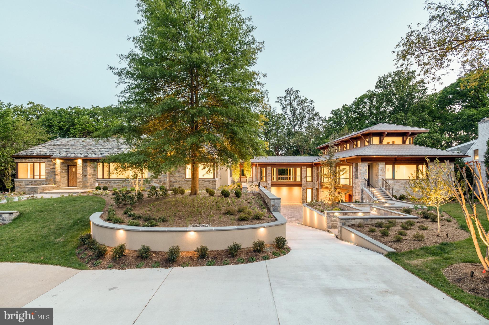 FOREST HILLS - Residential