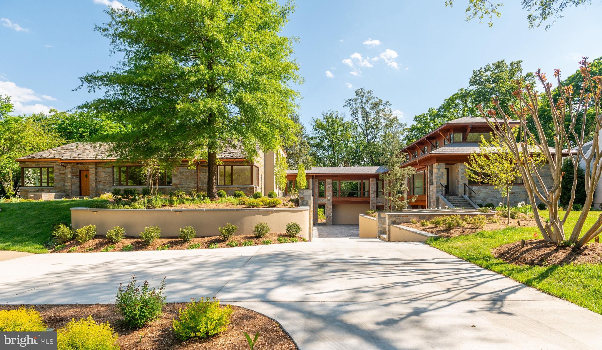 FOREST HILLS - Residential
