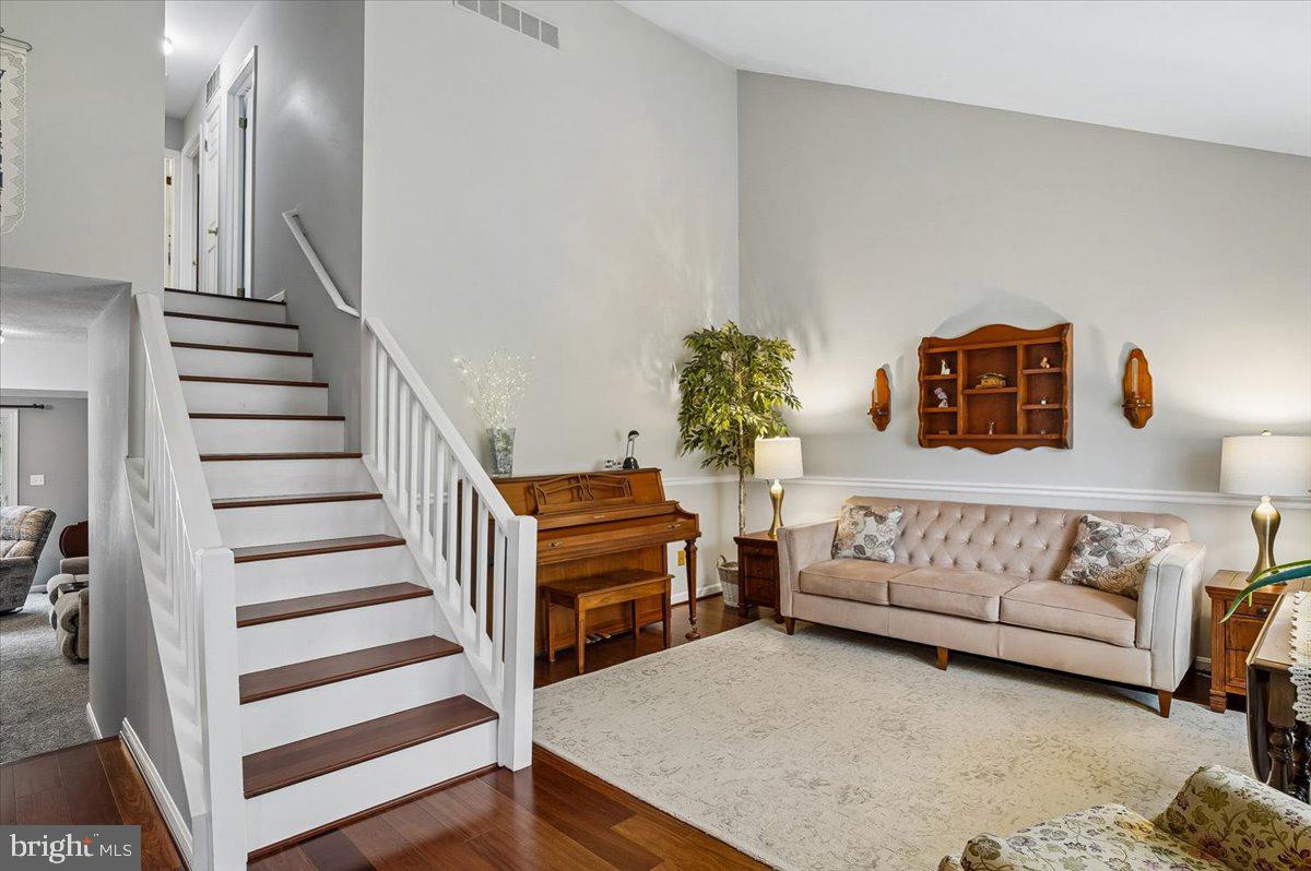 CAPE ST CLAIRE - Residential