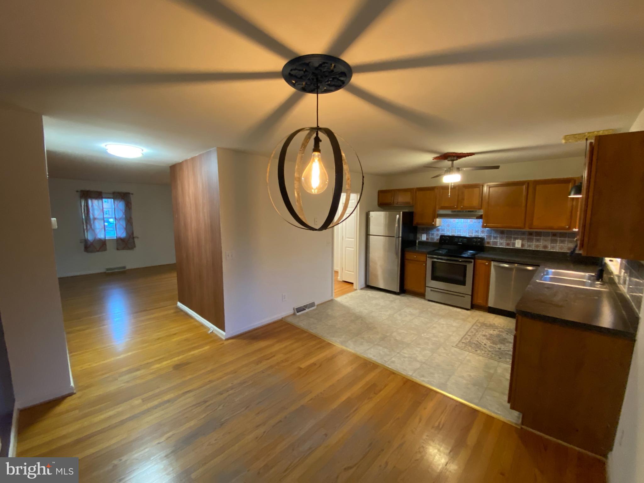 SPRING VALLEY - Residential Lease
