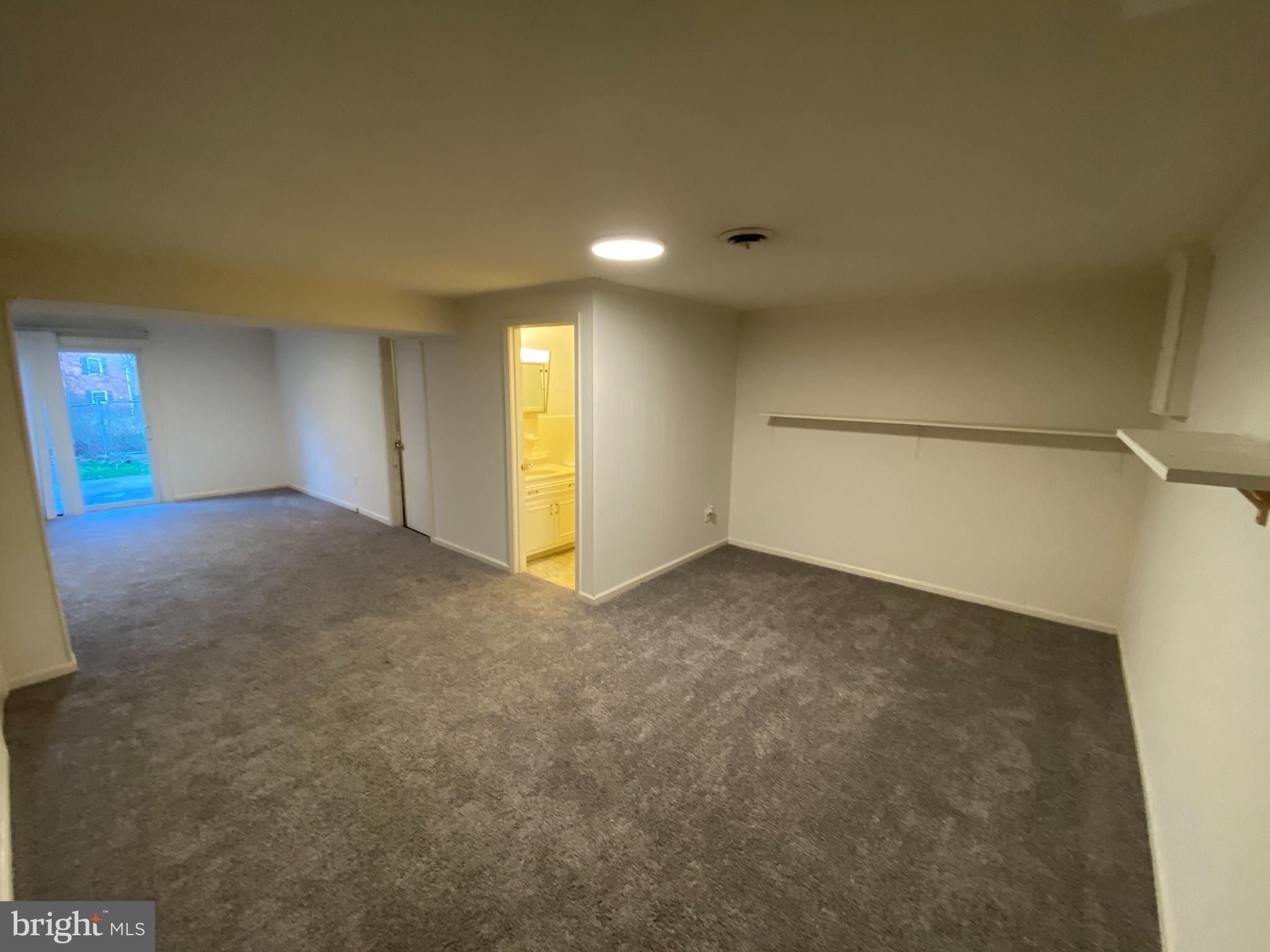 SPRING VALLEY - Residential Lease
