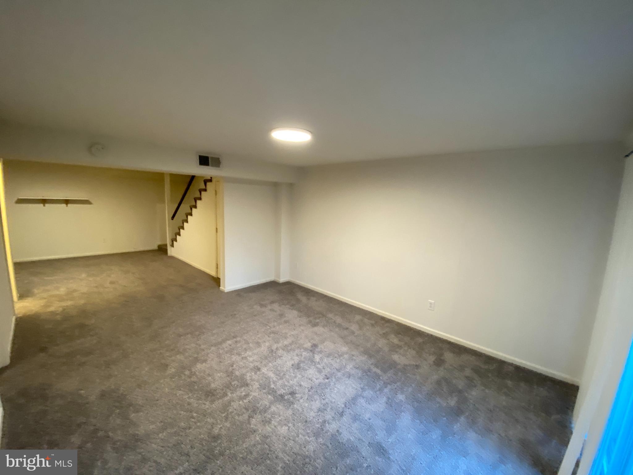 SPRING VALLEY - Residential Lease