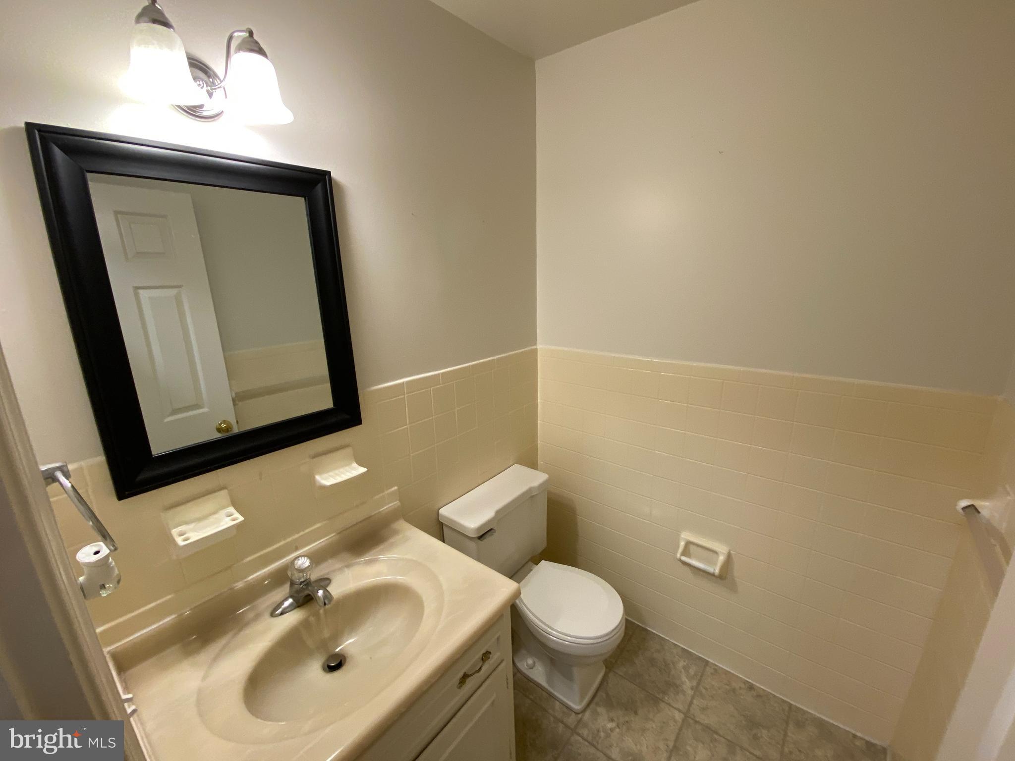 SPRING VALLEY - Residential Lease