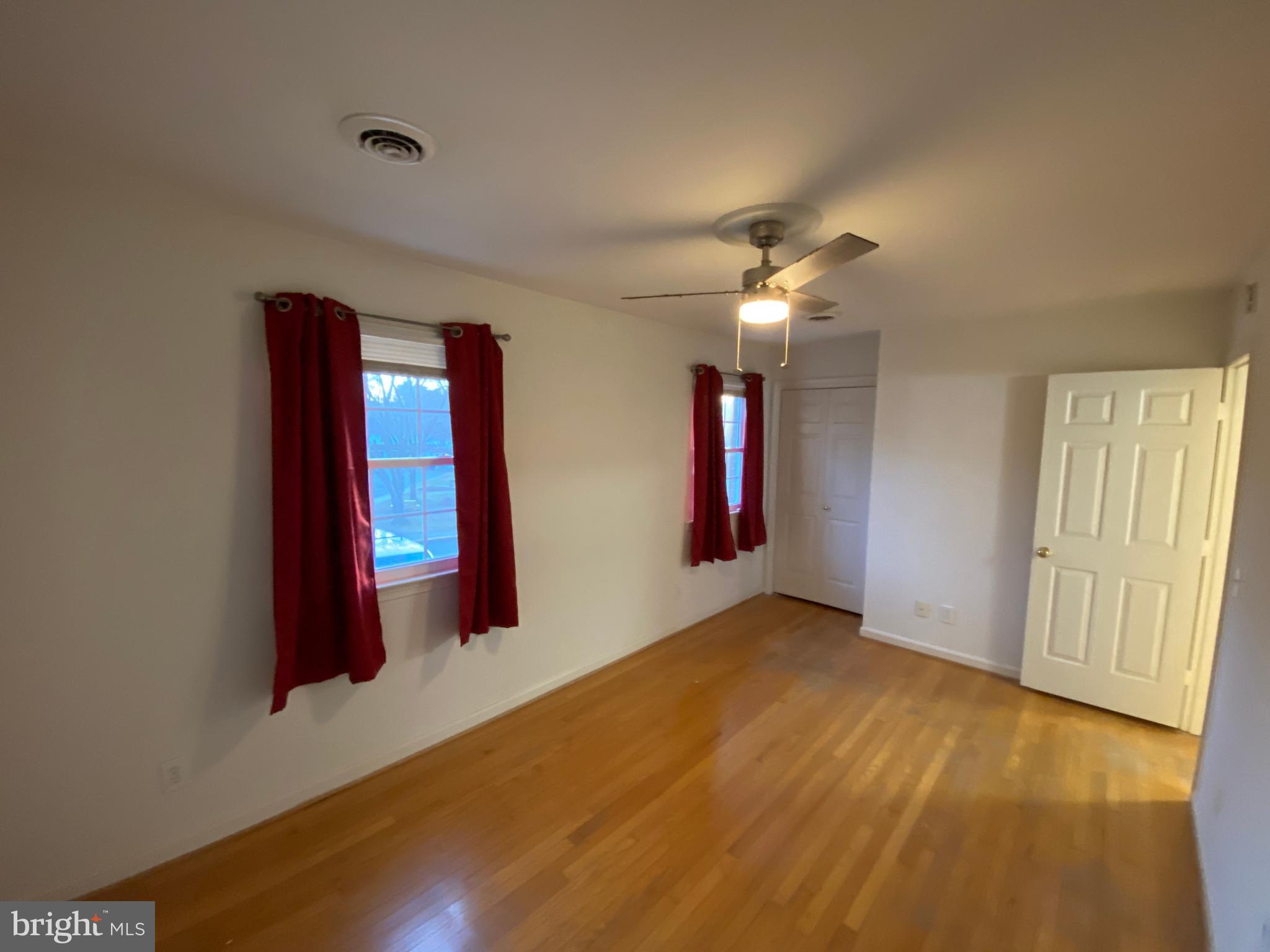 SPRING VALLEY - Residential Lease