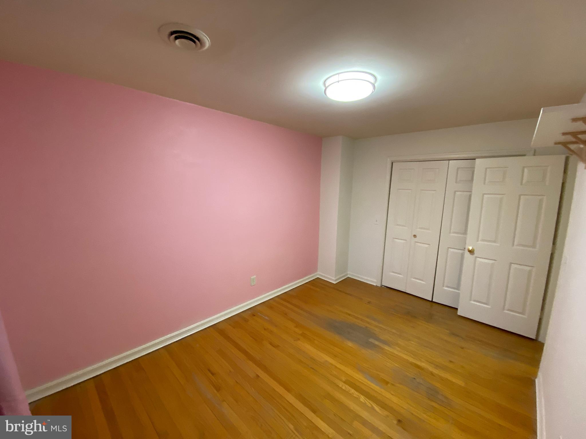 SPRING VALLEY - Residential Lease