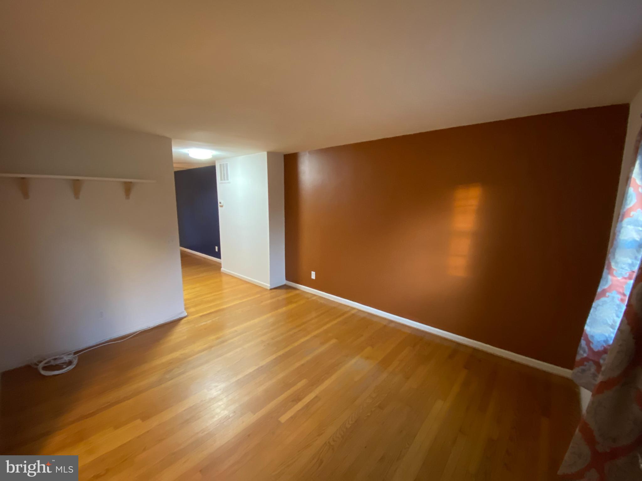 SPRING VALLEY - Residential Lease