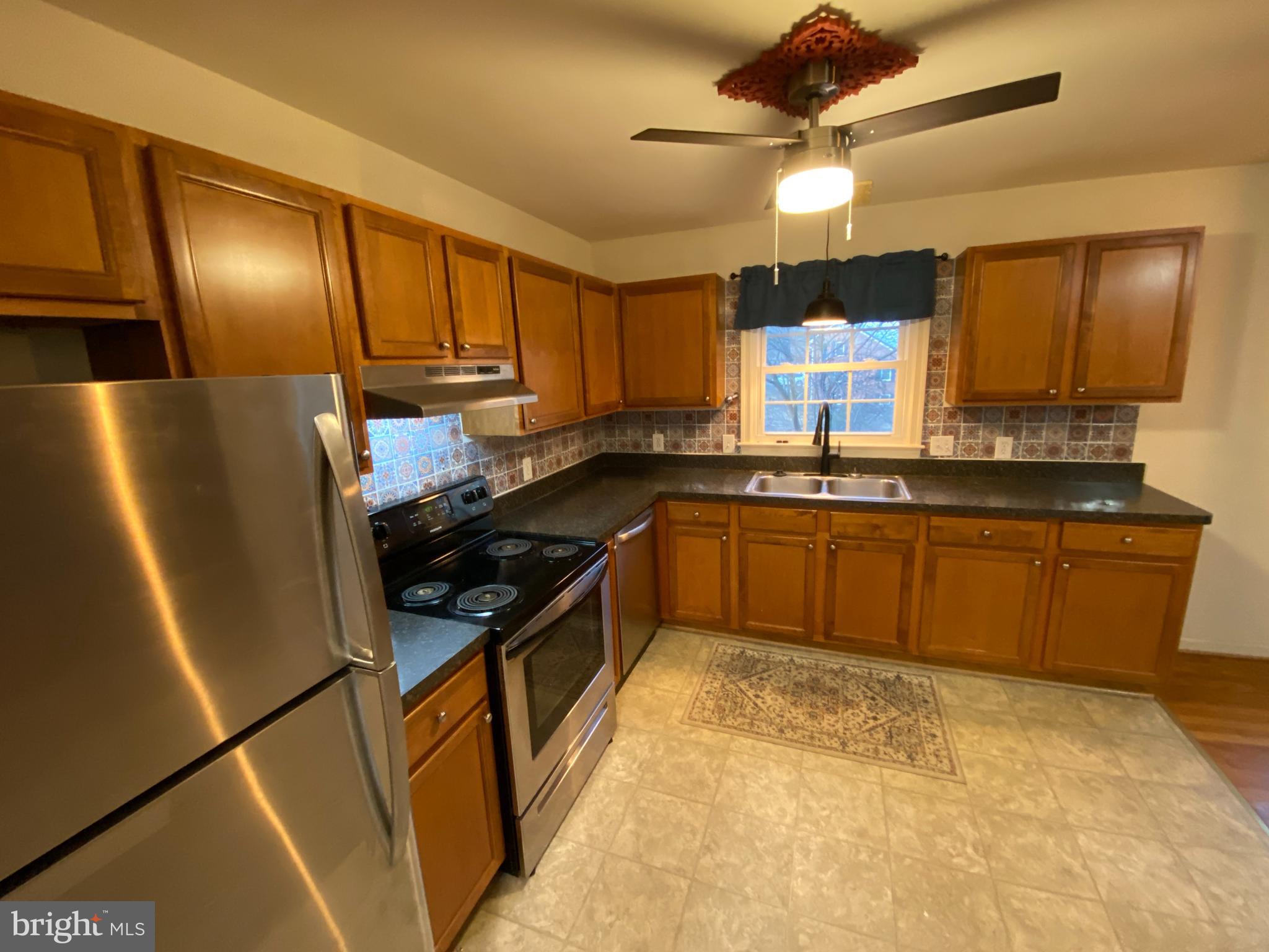 SPRING VALLEY - Residential Lease