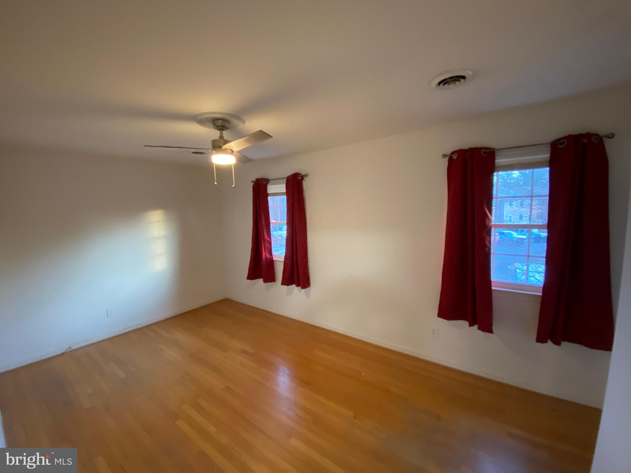 SPRING VALLEY - Residential Lease