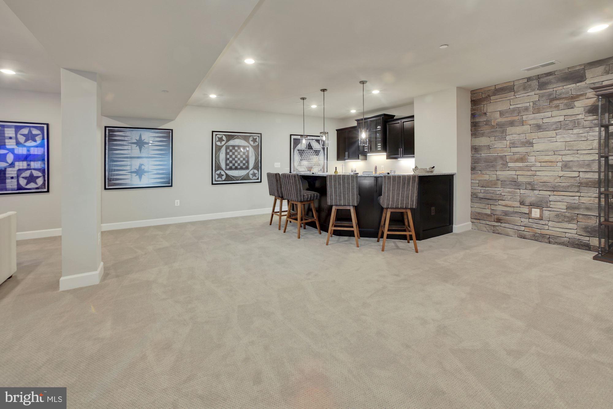 CEDAR CREEK - Residential