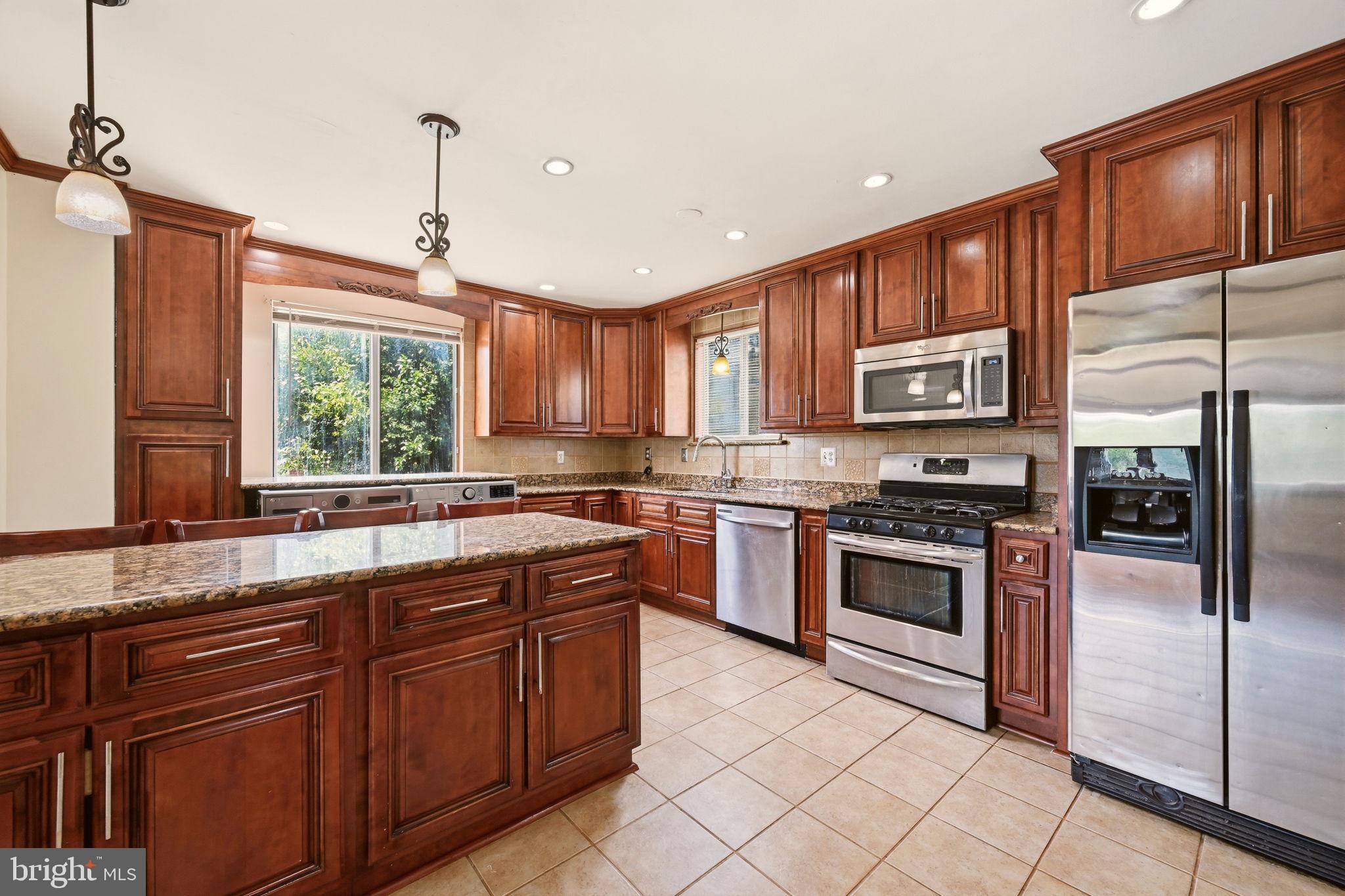 LAKELAND - Residential