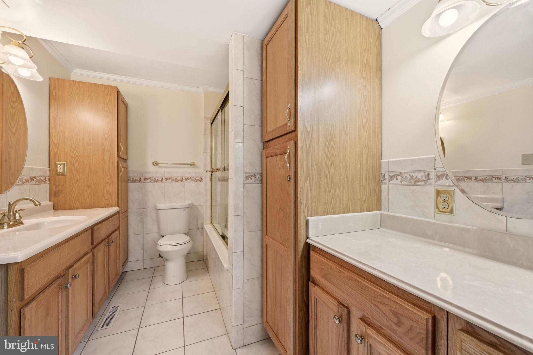 LAKELAND - Residential