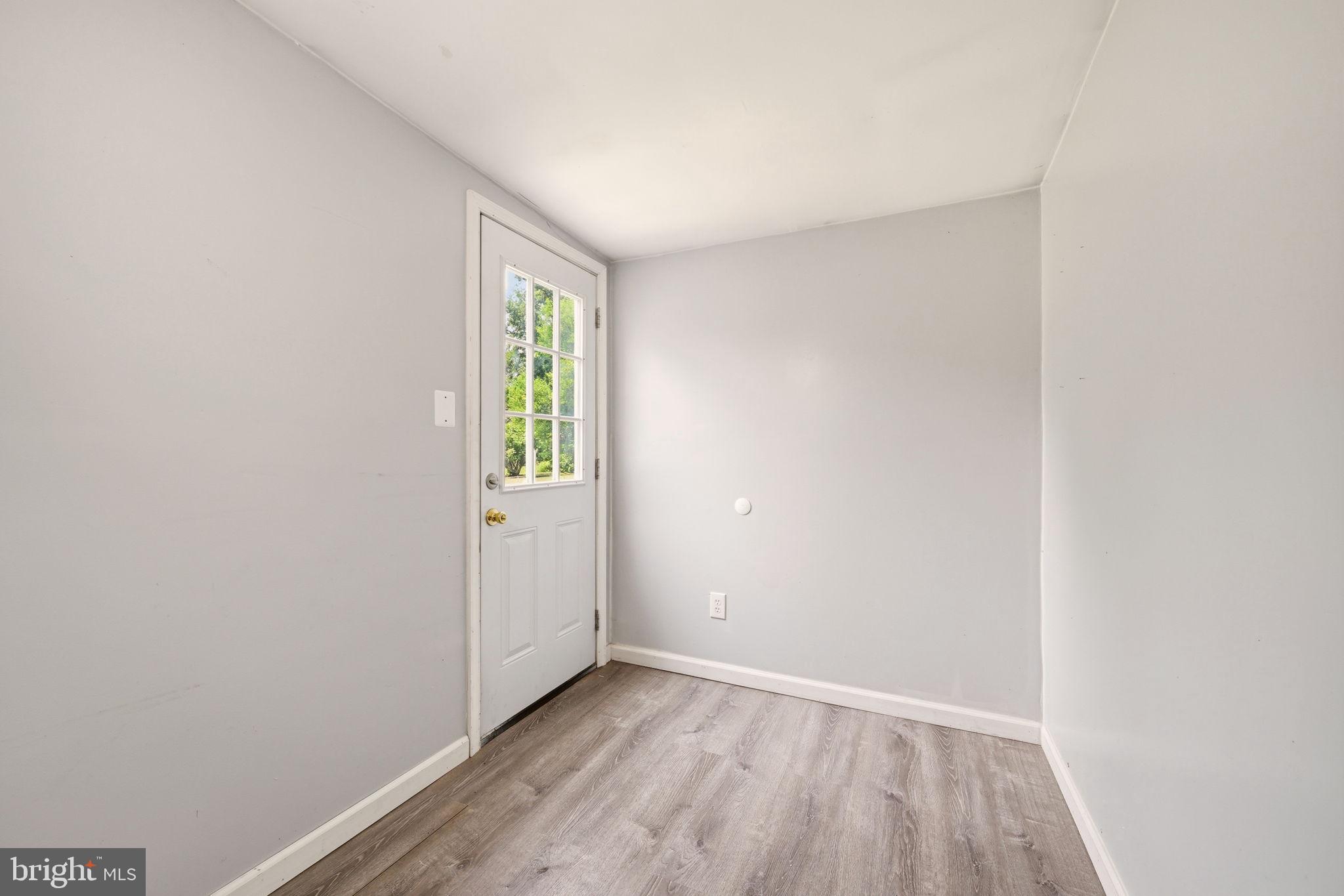 LAKELAND - Residential