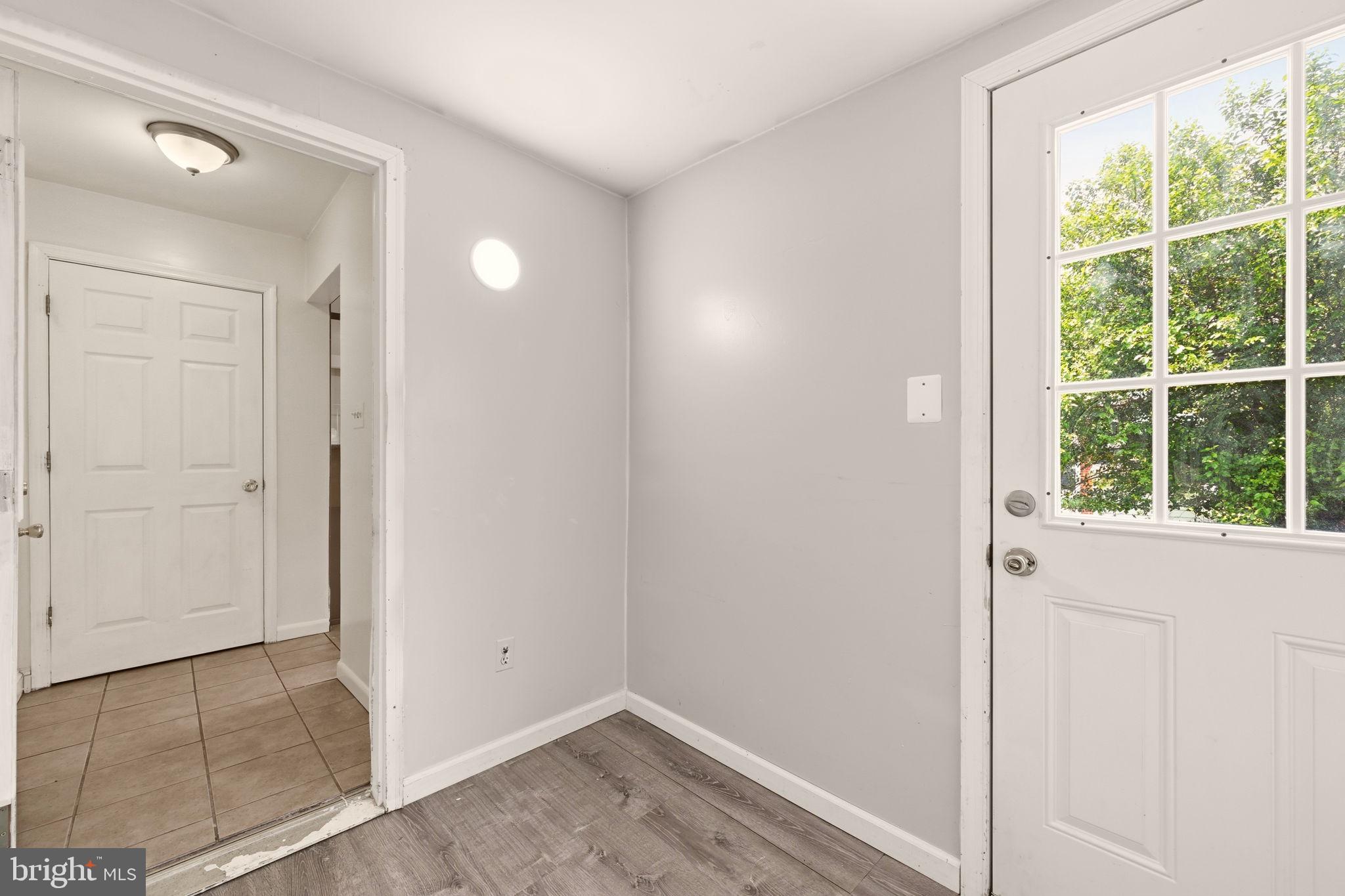 LAKELAND - Residential