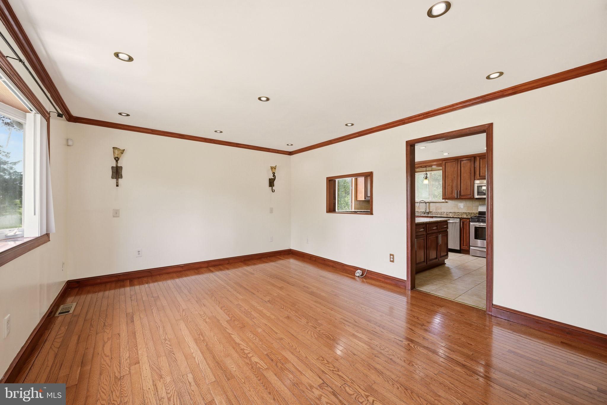 LAKELAND - Residential