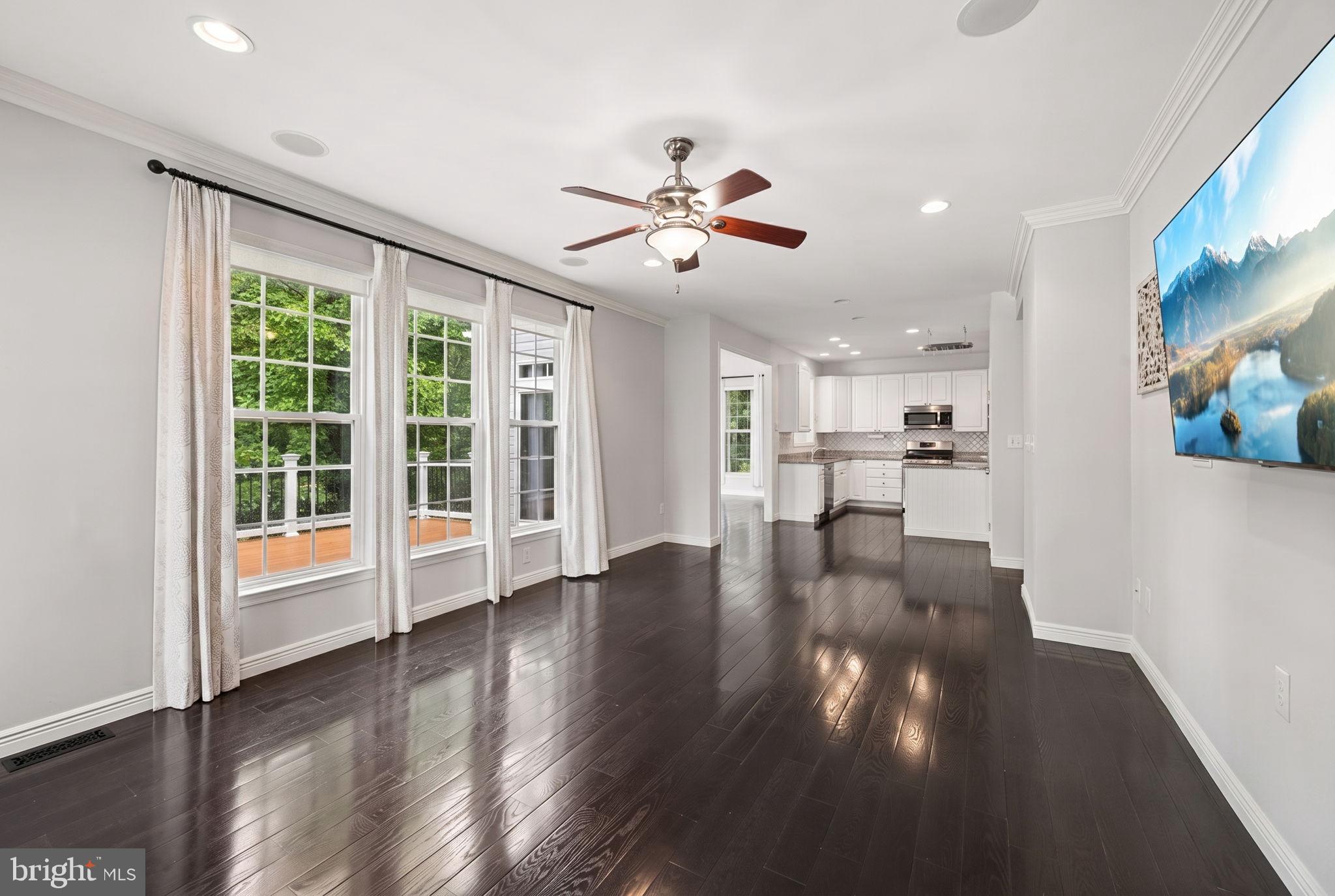 LENNOX PARK - Residential