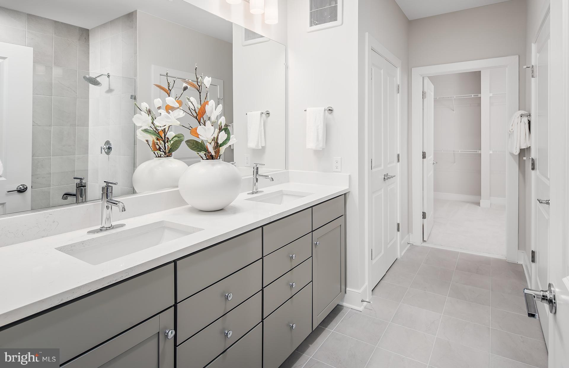 THE FLATS AT NATIONAL HARBOR - Residential