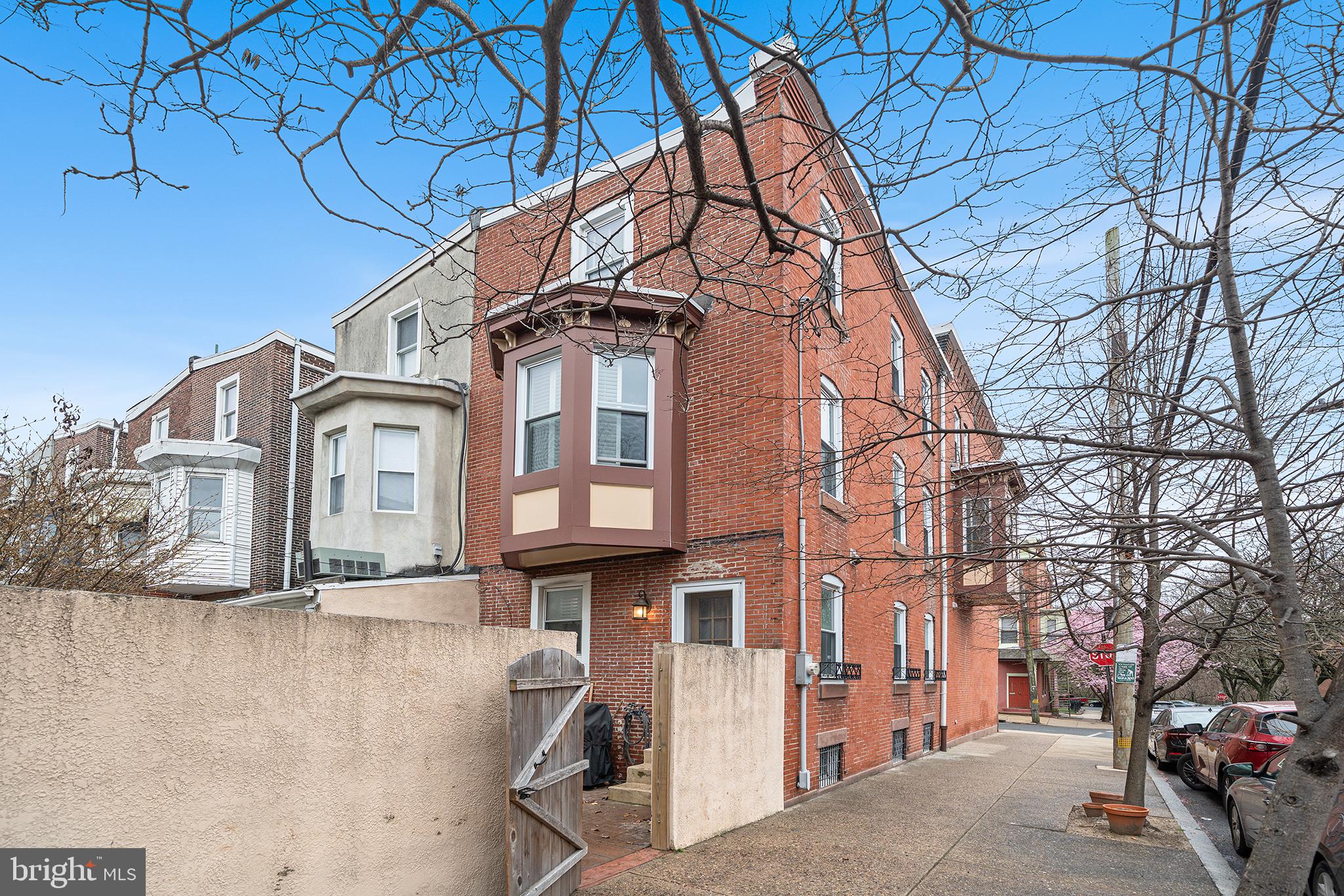 ART MUSEUM AREA - Residential