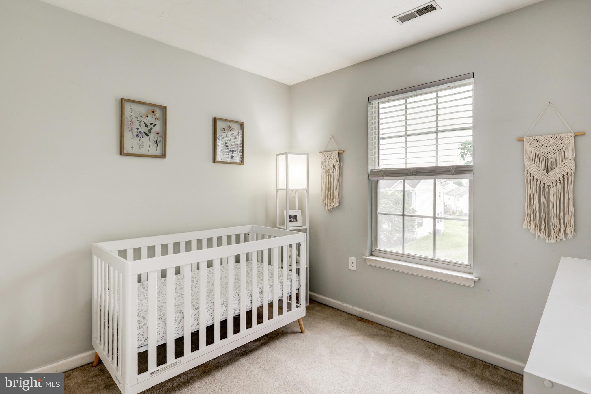 MANOR OAKS - Residential