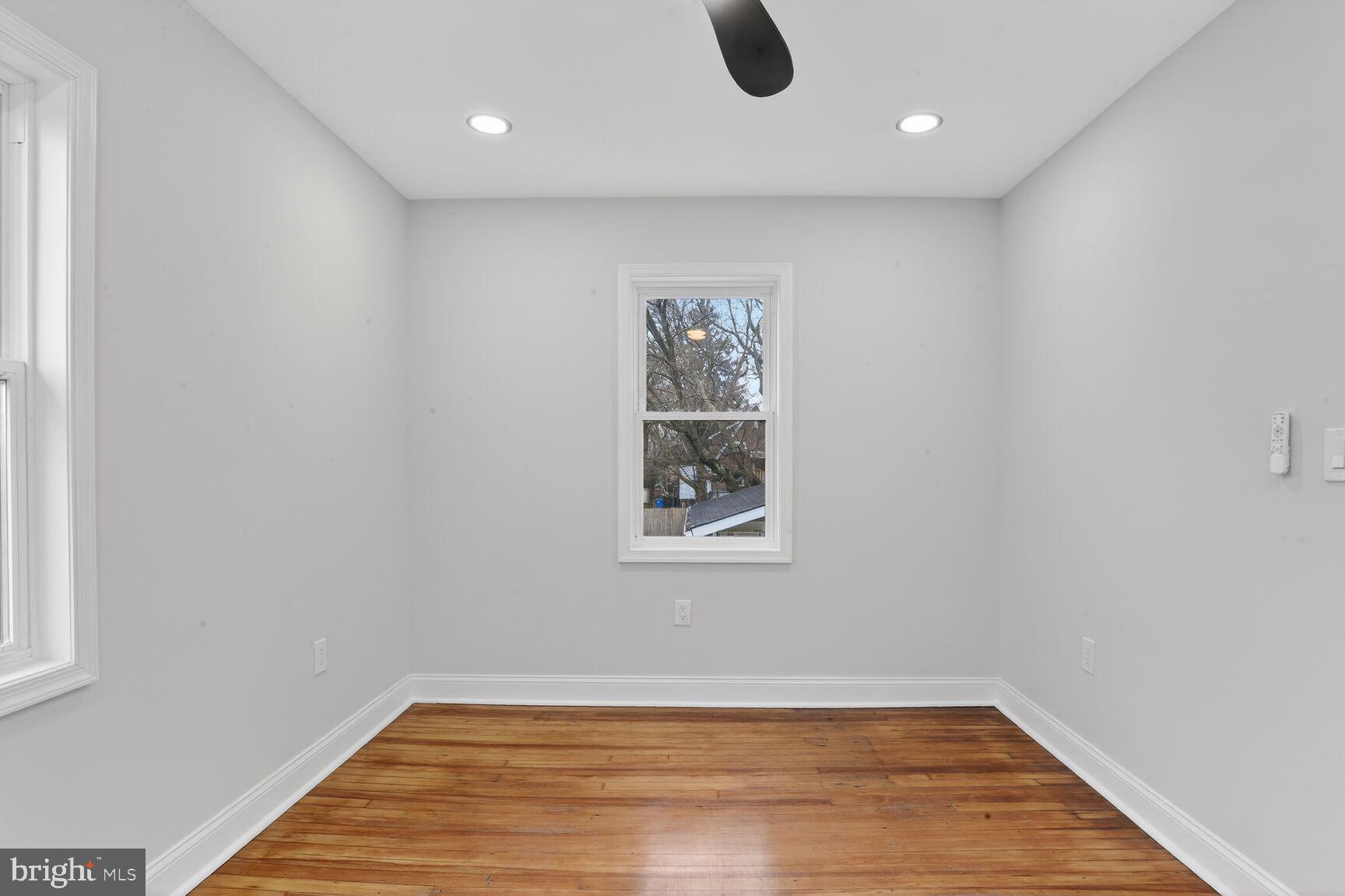 BROOKLYN - Residential
