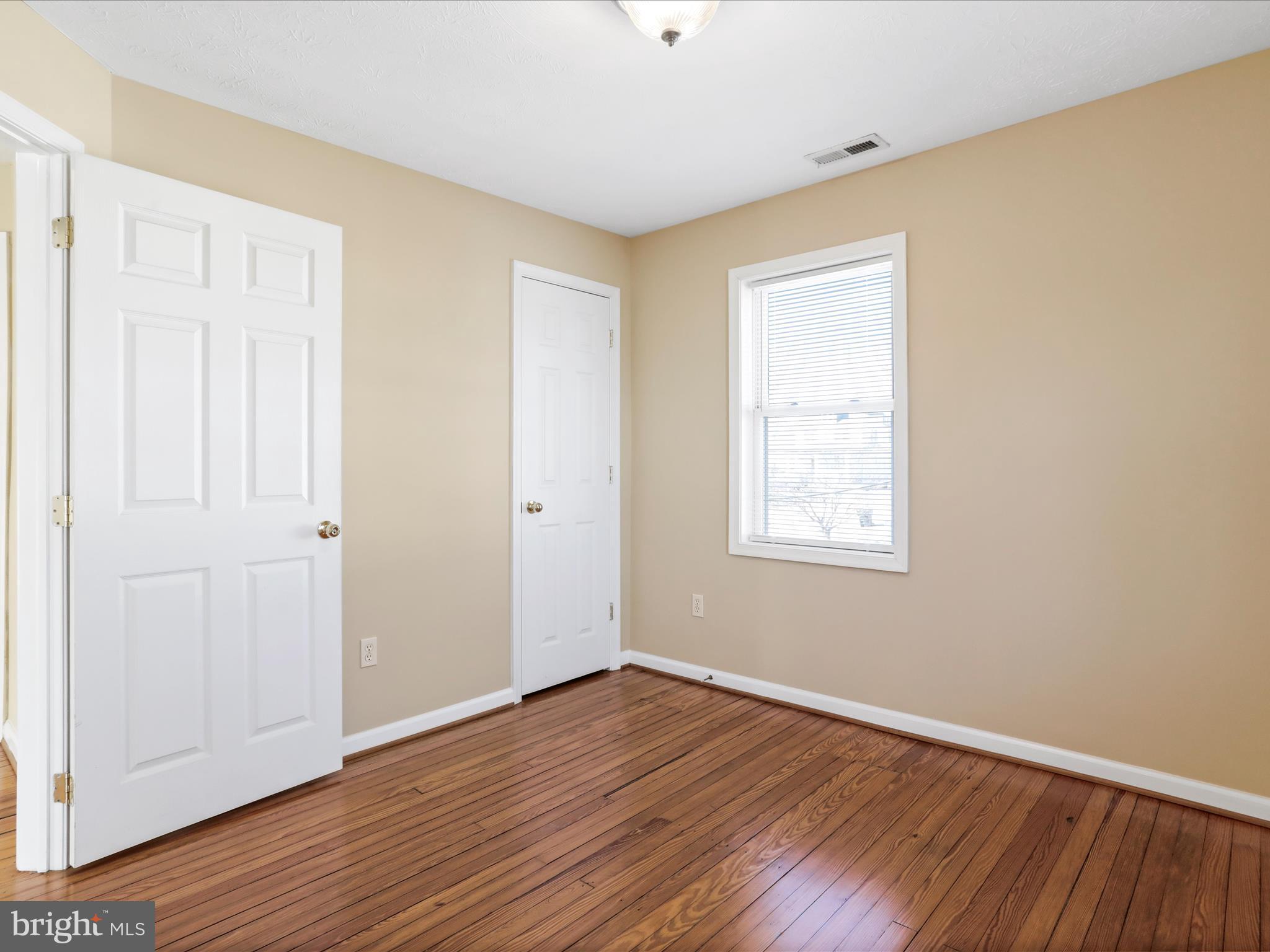 SMITHFIELD FARMS - Residential