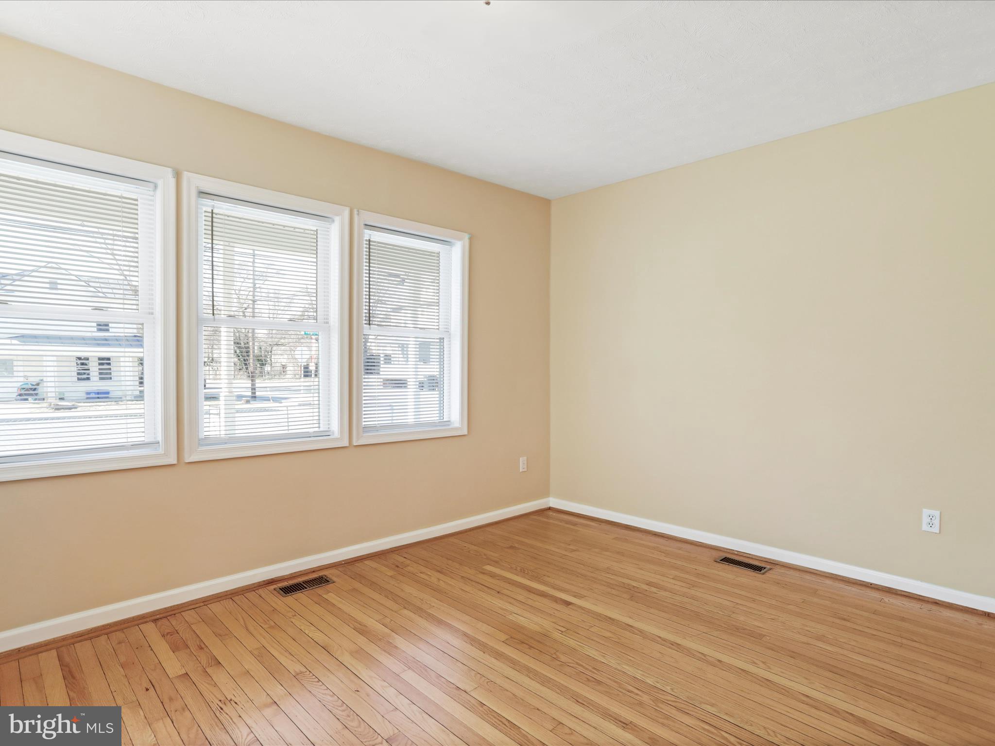 SMITHFIELD FARMS - Residential