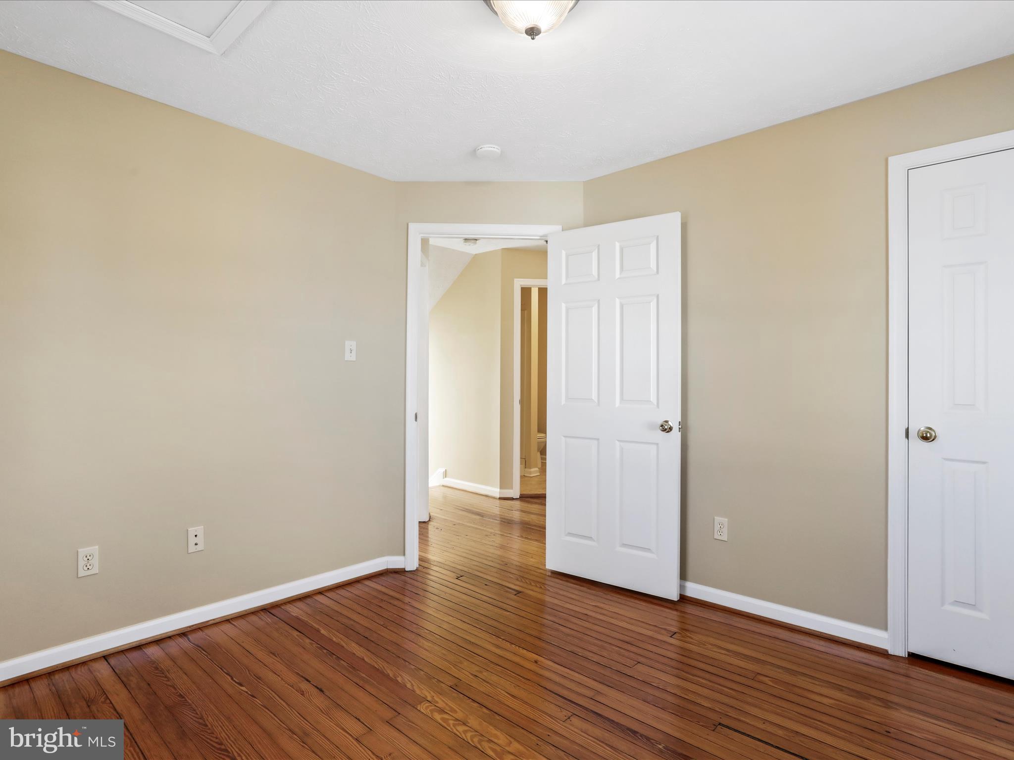 SMITHFIELD FARMS - Residential